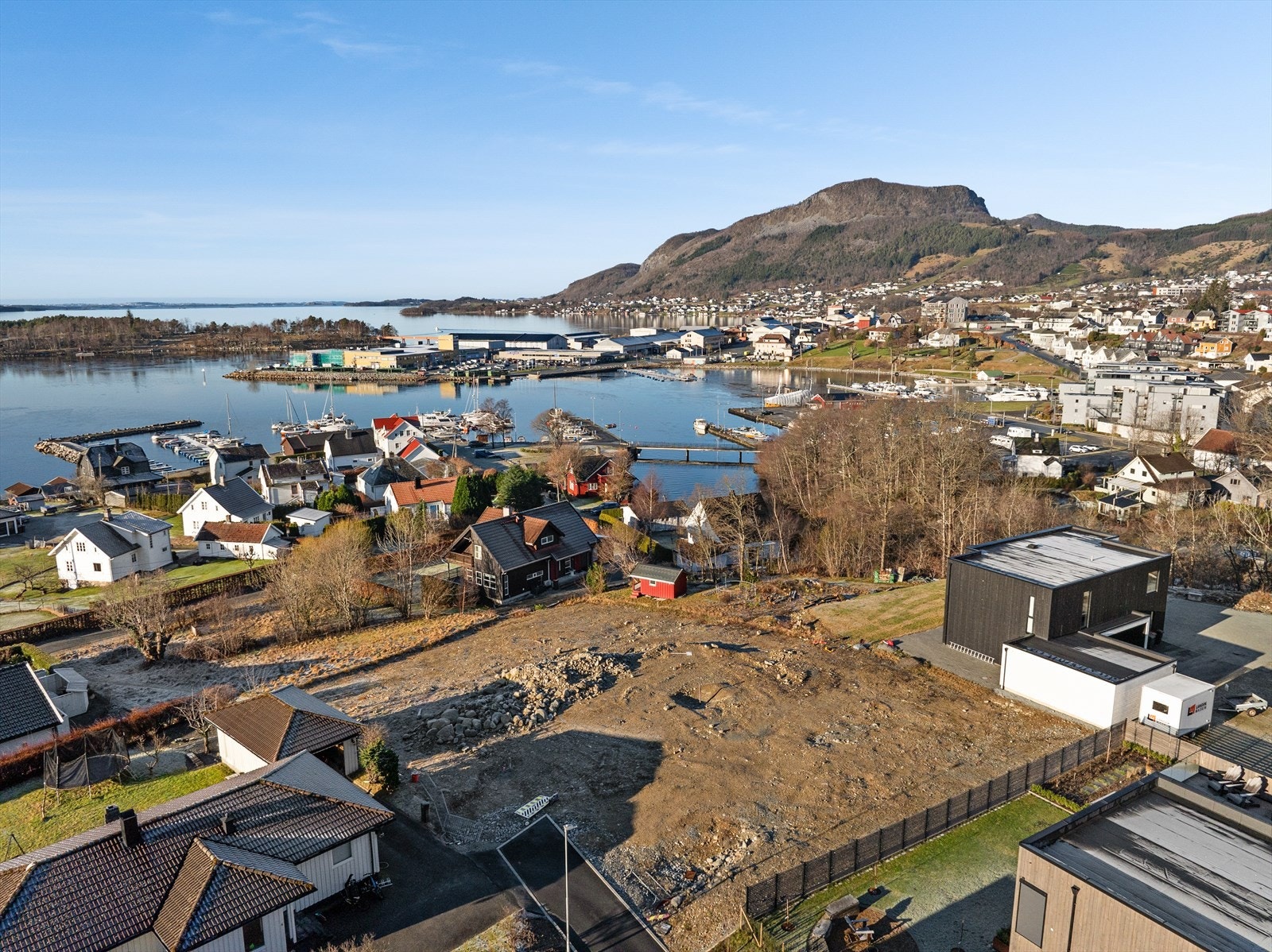 Flott utsikt fra tomtene! Galleribilde