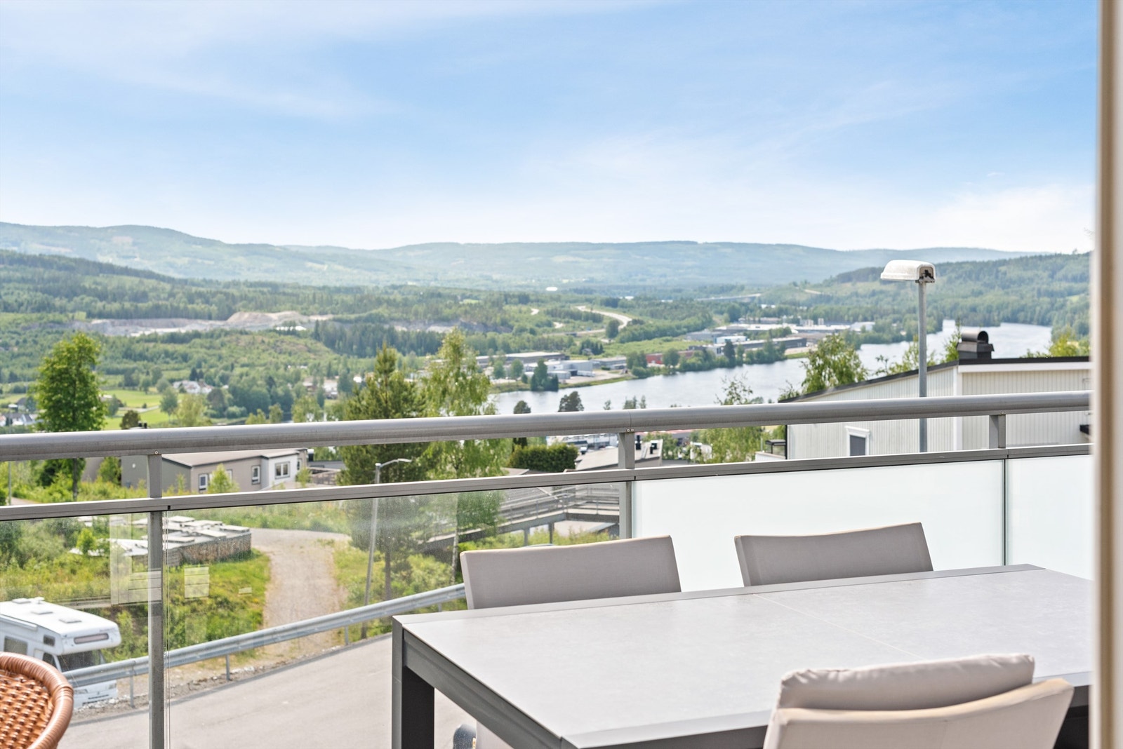 Sommerbilder fra Guldbækåsen -Utsikt Galleribilde