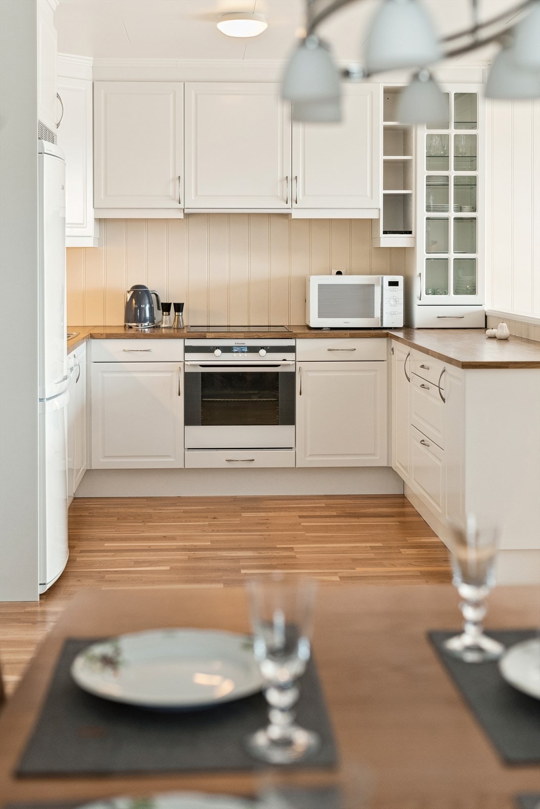 Rikholdig kjøkkeninnredning Galleribilde