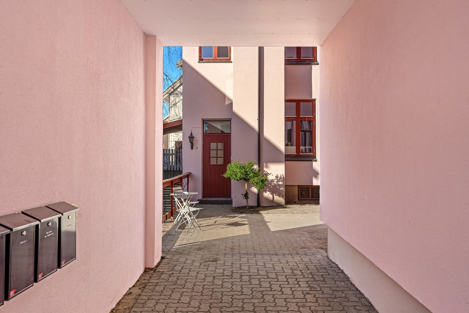 Smakfull adkomst Galleribilde