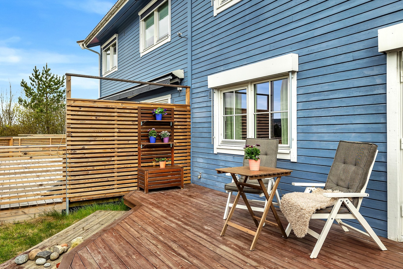 Nesåsen byr på rikelige muligheter for friluftsliv og rekreasjon om sommeren og vinteren for turglade. I tillegg bor du tilbaketrukket ved inngangsporten til Østmarka! Galleribilde