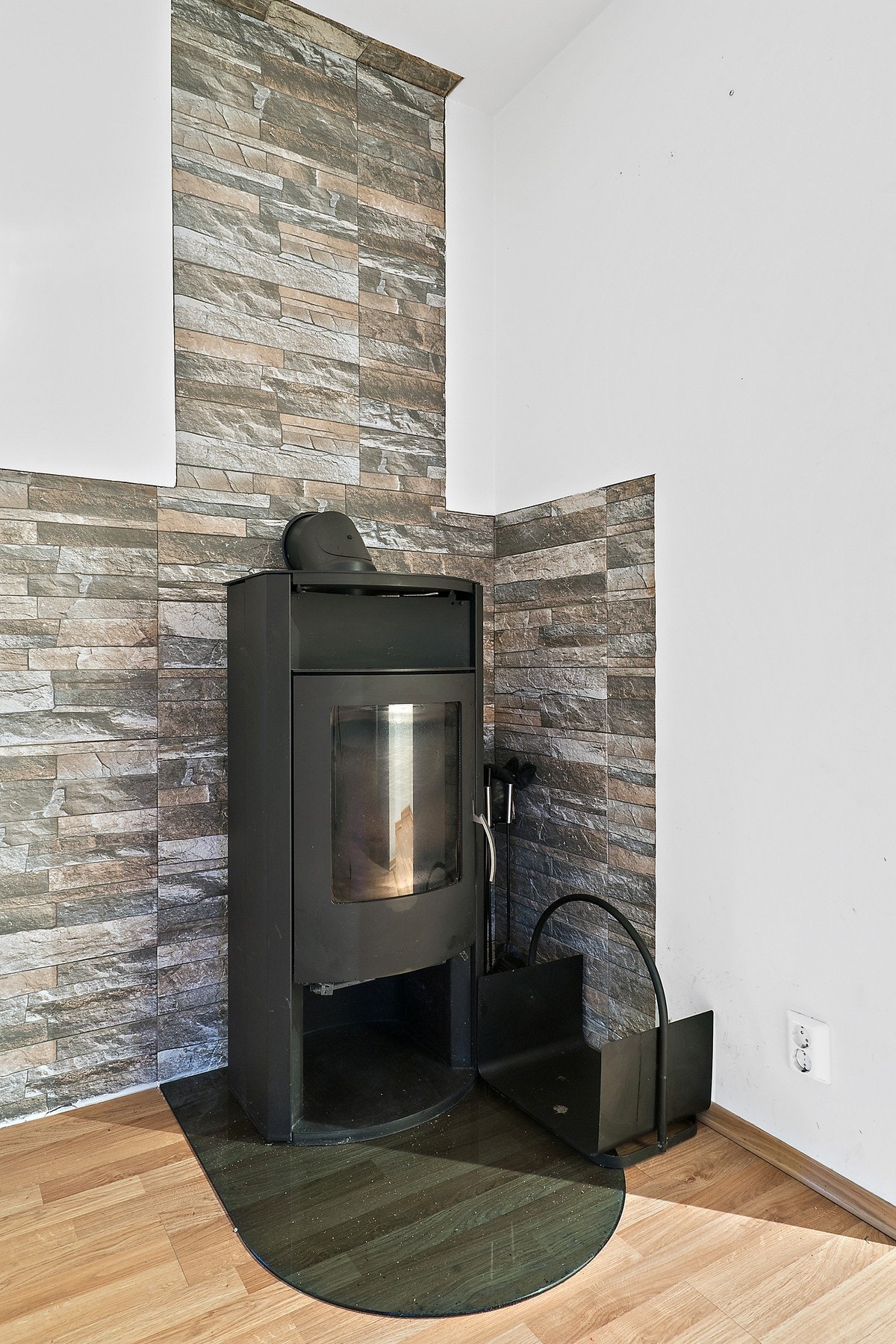 Vedovn for kos og varme Galleribilde