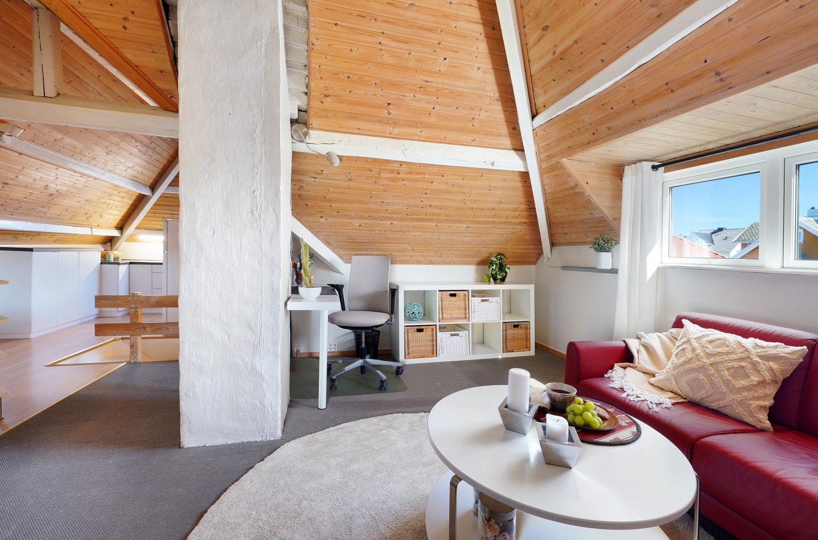 Stue i loftsetasjen. Galleribilde