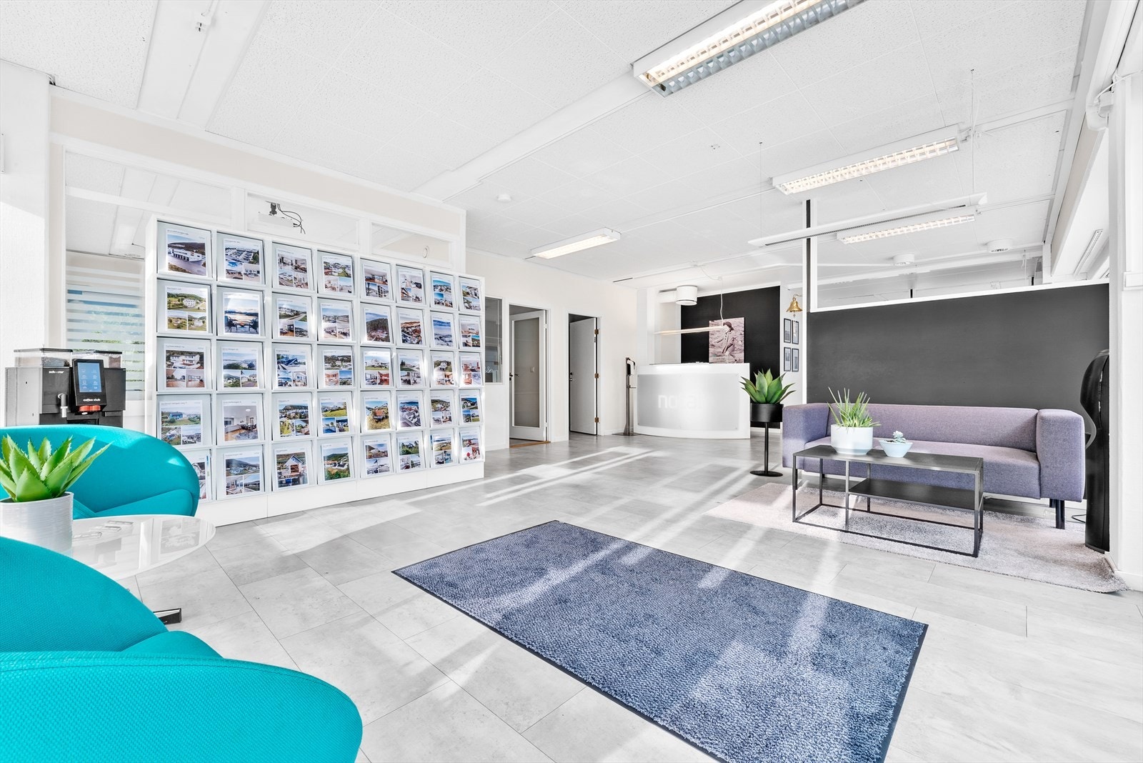 Lyse og fine lokaler hos Notar på bakkeplan Galleribilde
