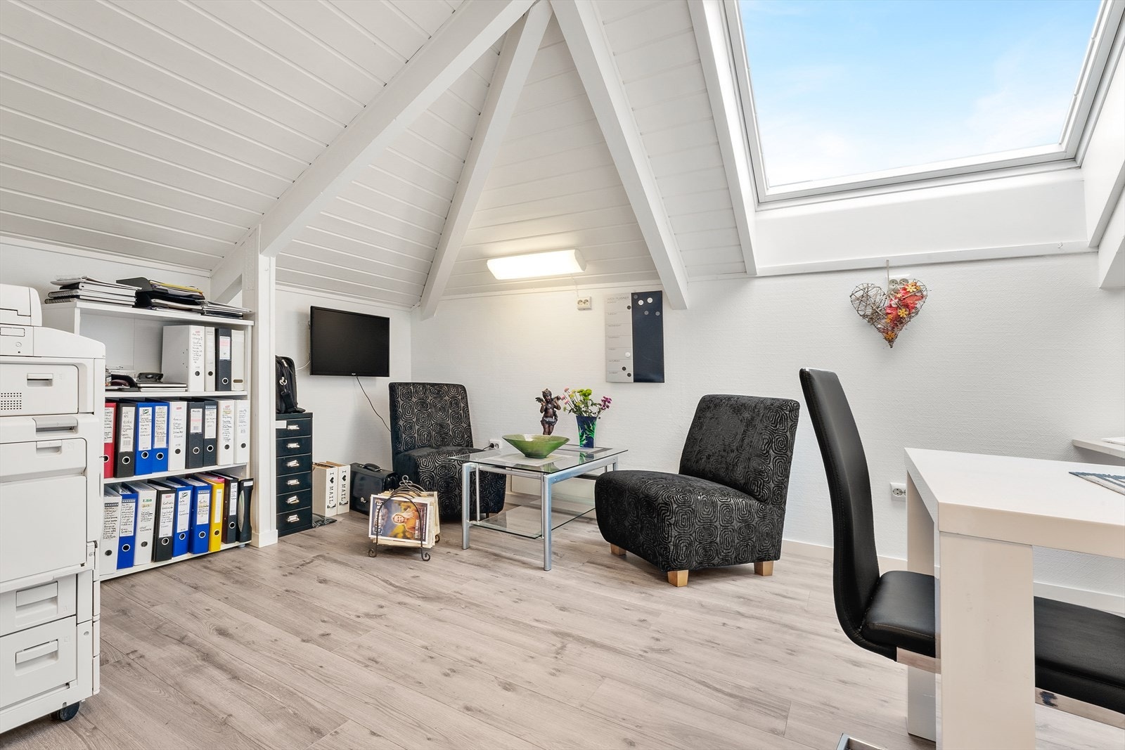 Sittegruppe på møterom i 4.etg. Galleribilde