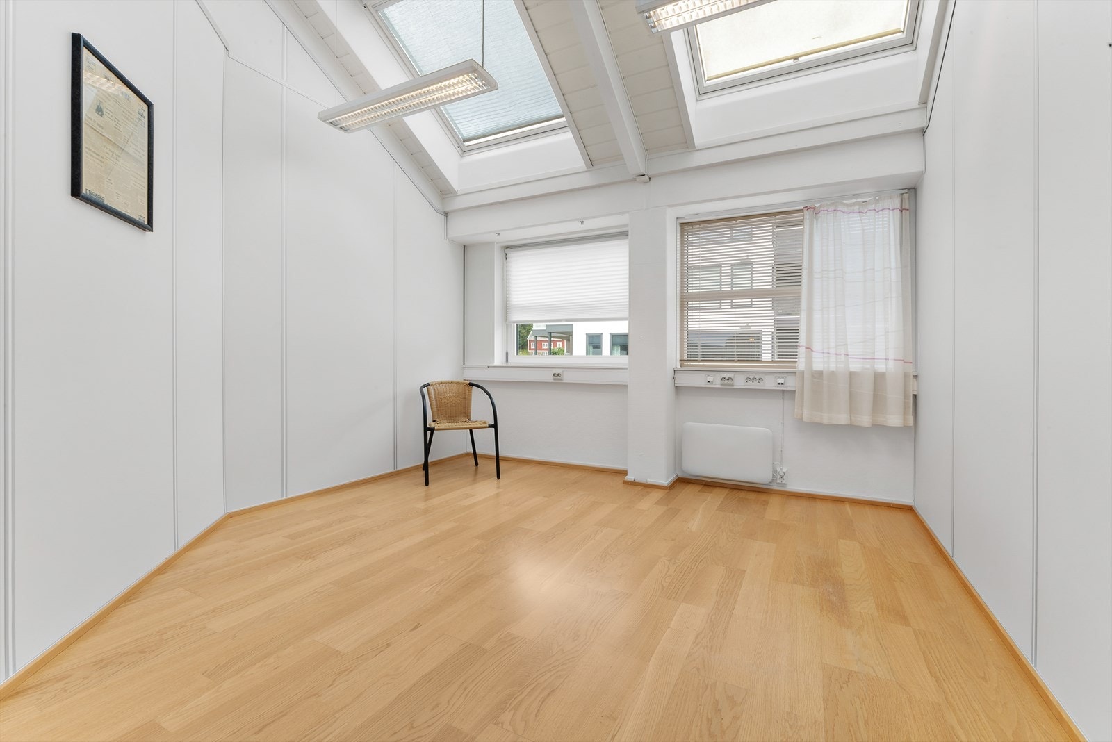 Lyst og luftig kontor Galleribilde