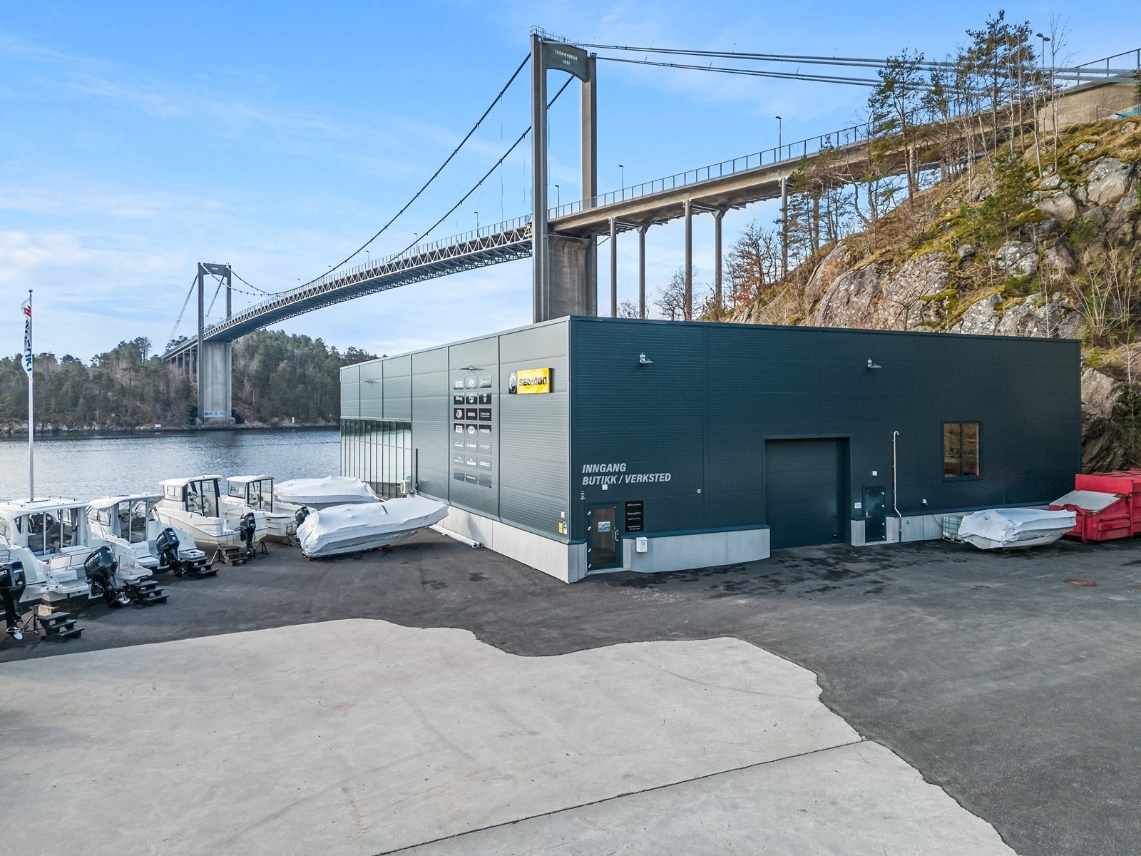 Butikk/verksted på 1.182 m2. Galleribilde