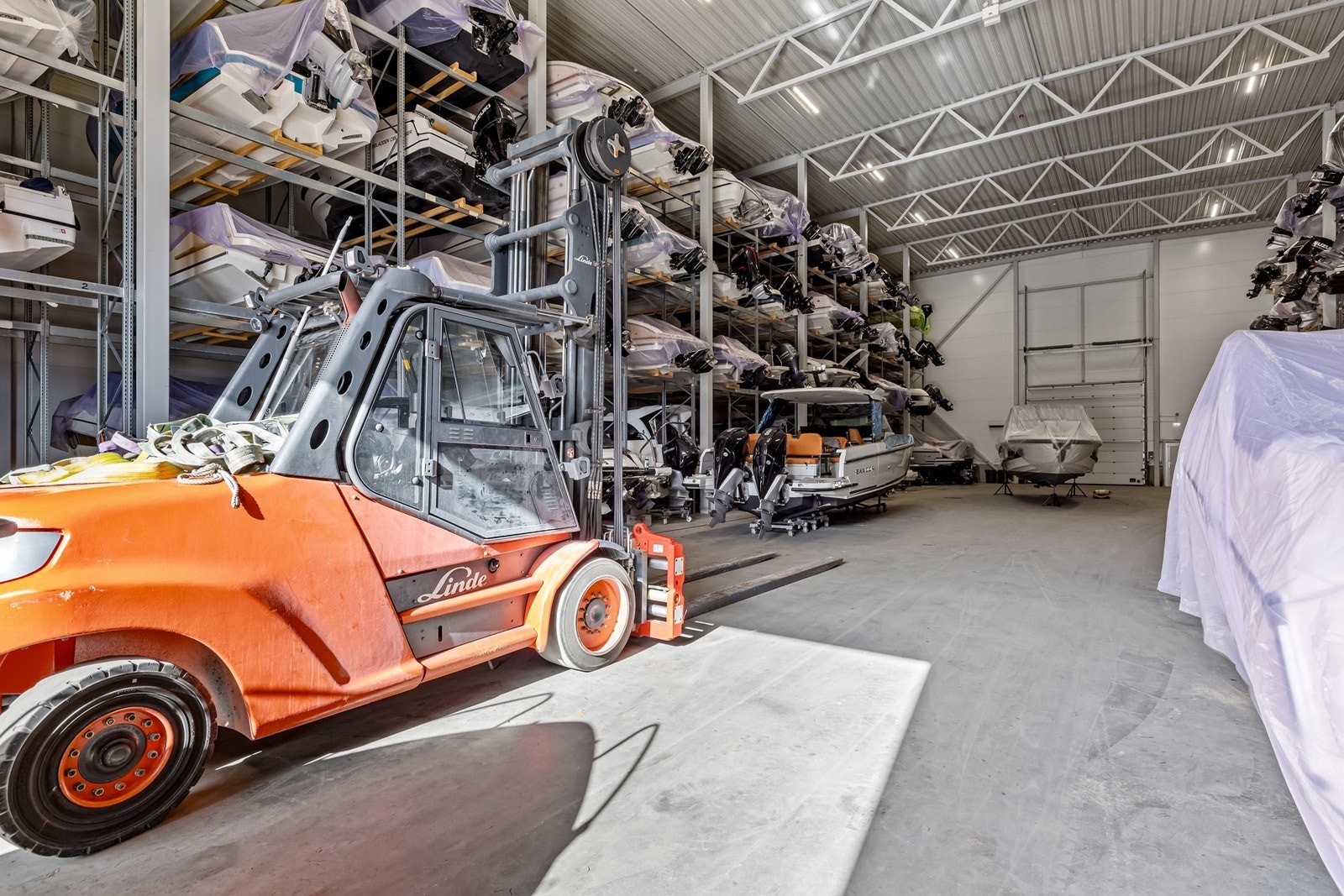 Opplagshallen. Galleribilde