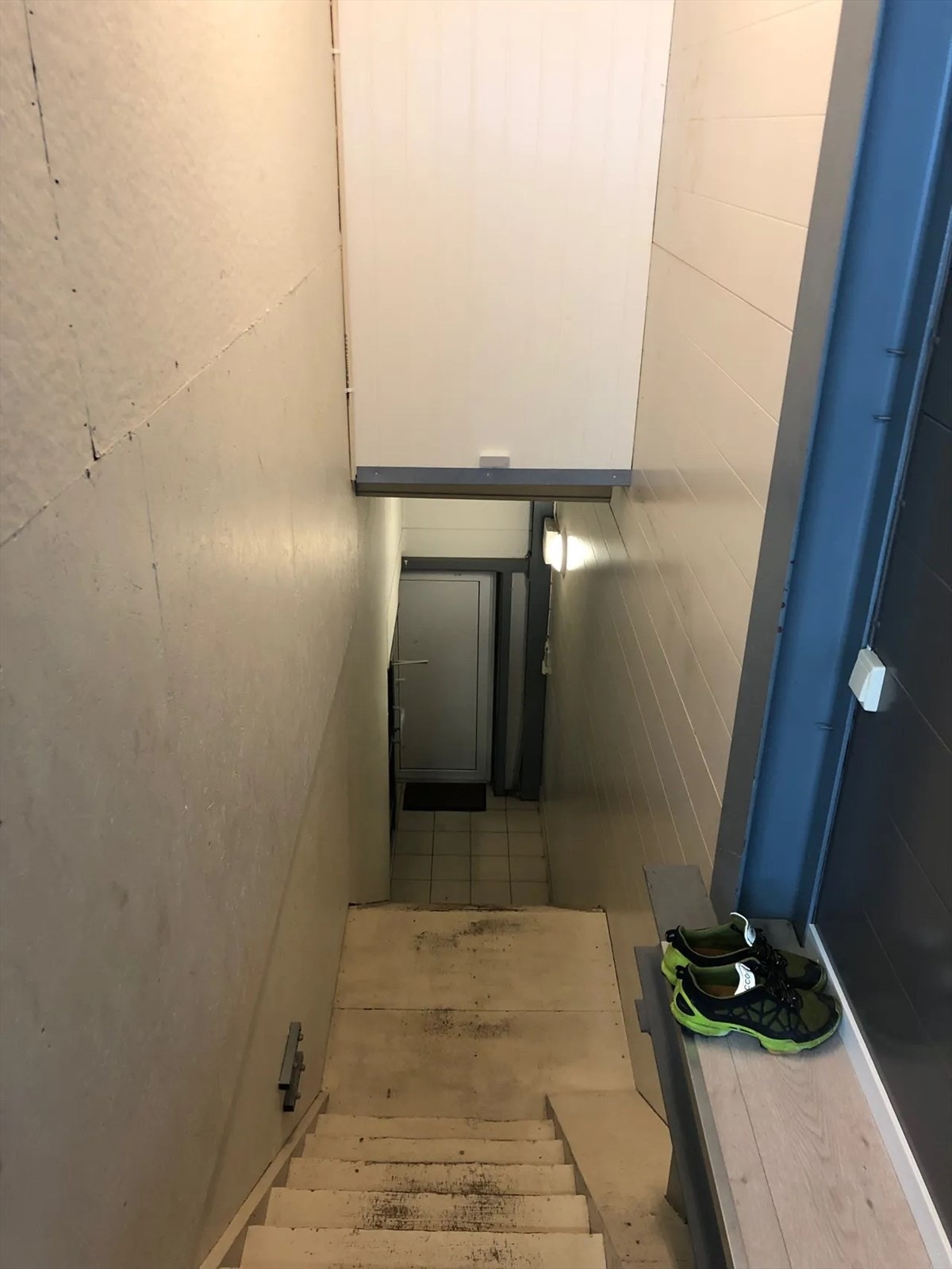 Trapp opp til 2.etg. Galleribilde