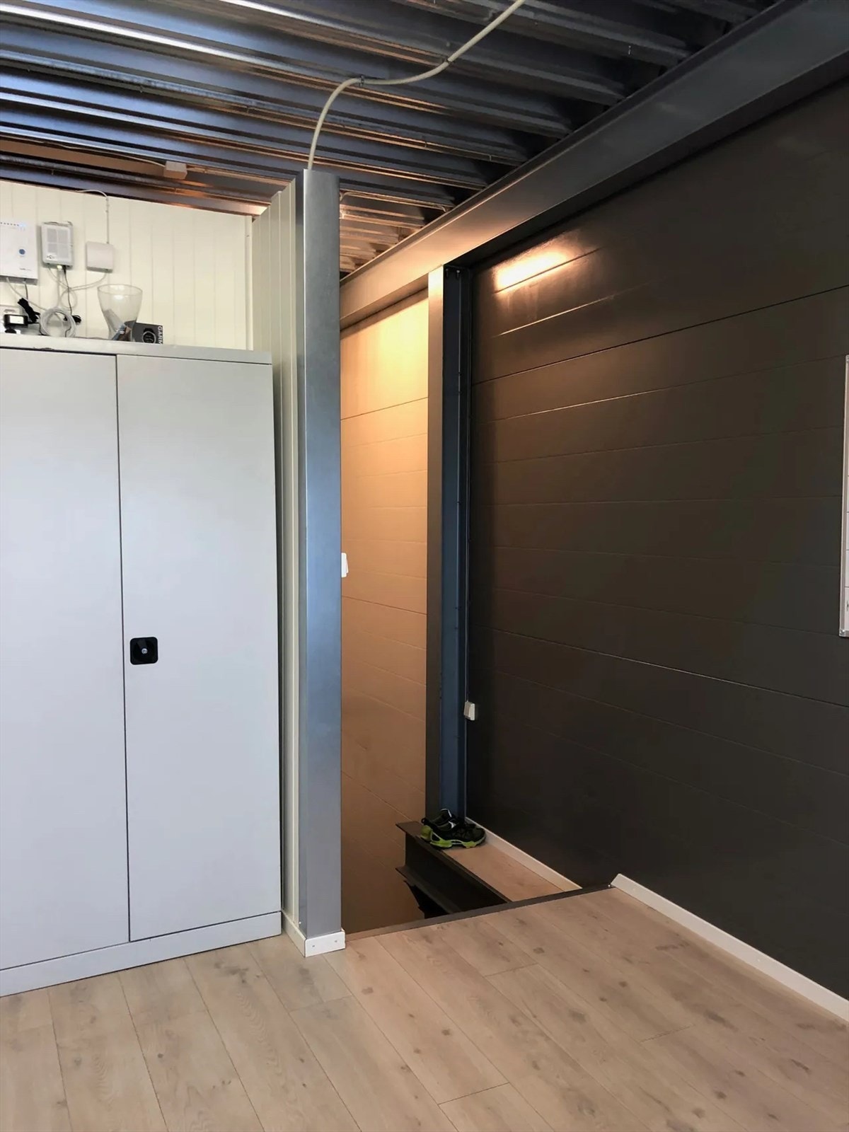 Trapp ned fra 2.etg. Galleribilde