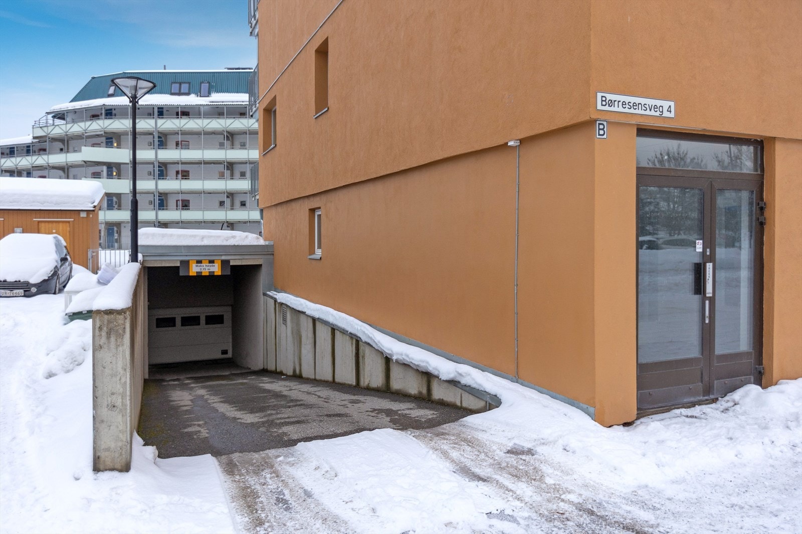 Nedkjøring parkering (sørsiden) Galleribilde
