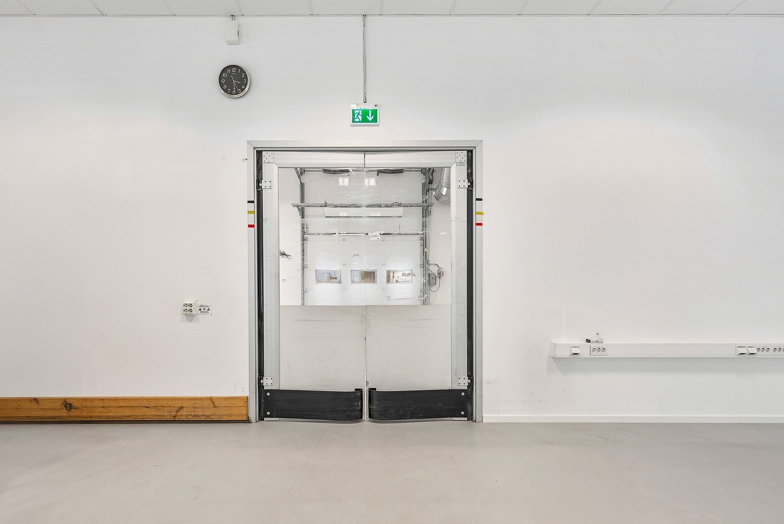 035_Sone frå mottak og inn i lager og produksjonshall.jpg Galleribilde