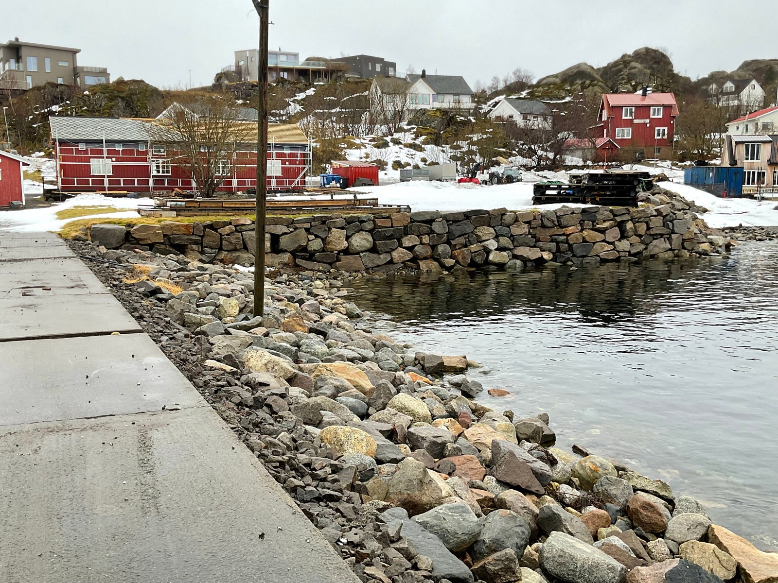 Tomta sett fra sjøsiden Galleribilde