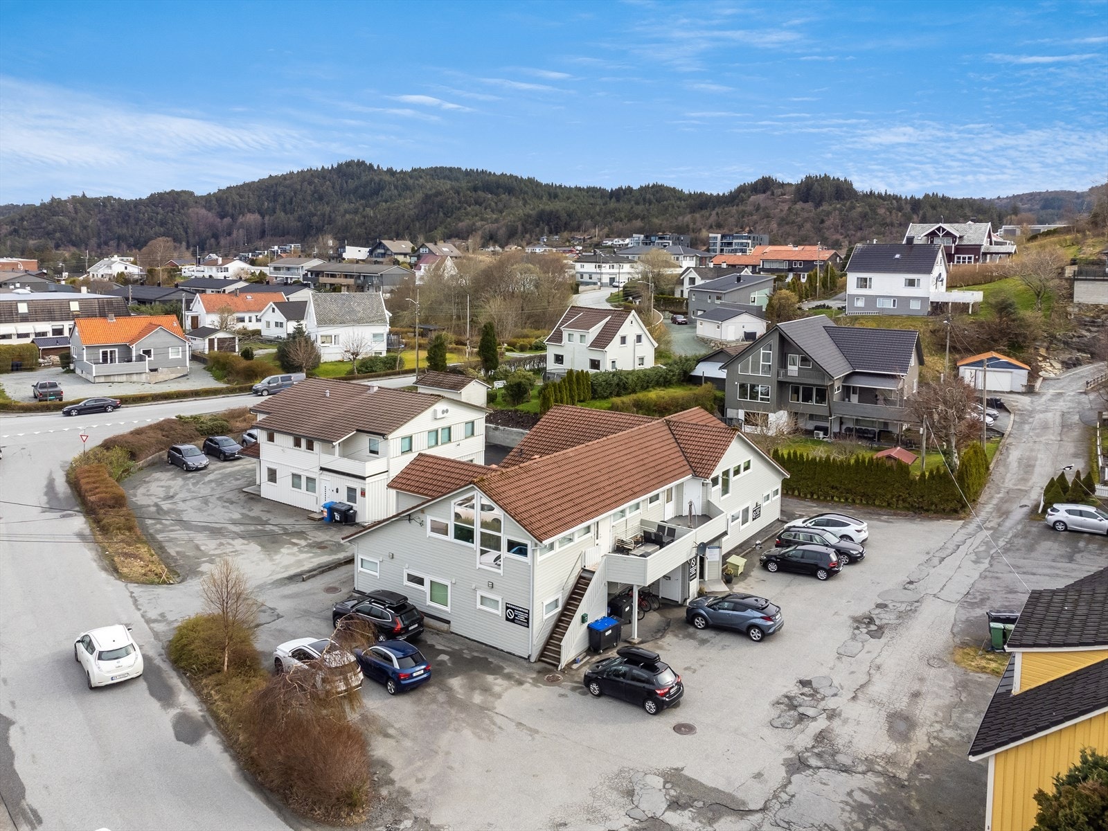 Beliggende på Solvang med enkel adkomst fra Skjoldavegen Galleribilde