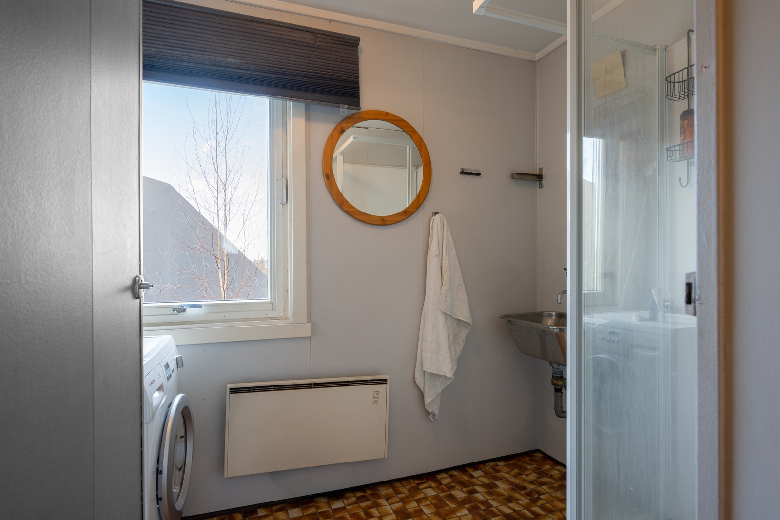 Eldre bad i 2. etasje Galleribilde