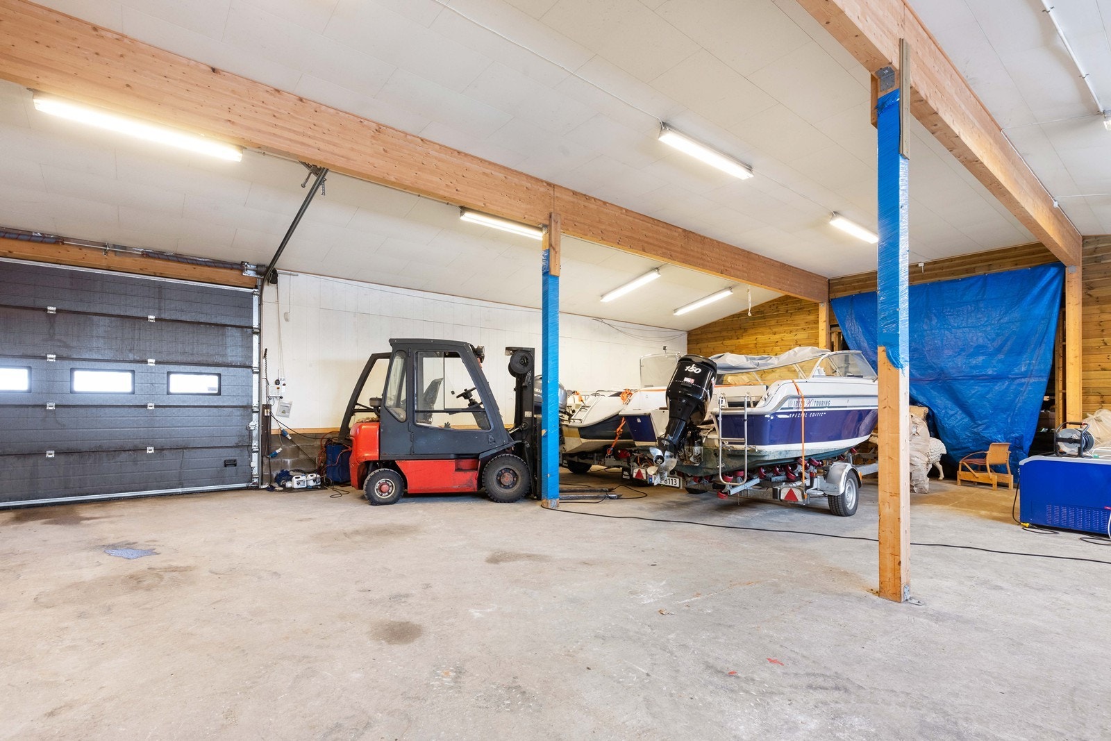 Lagerhall Galleribilde