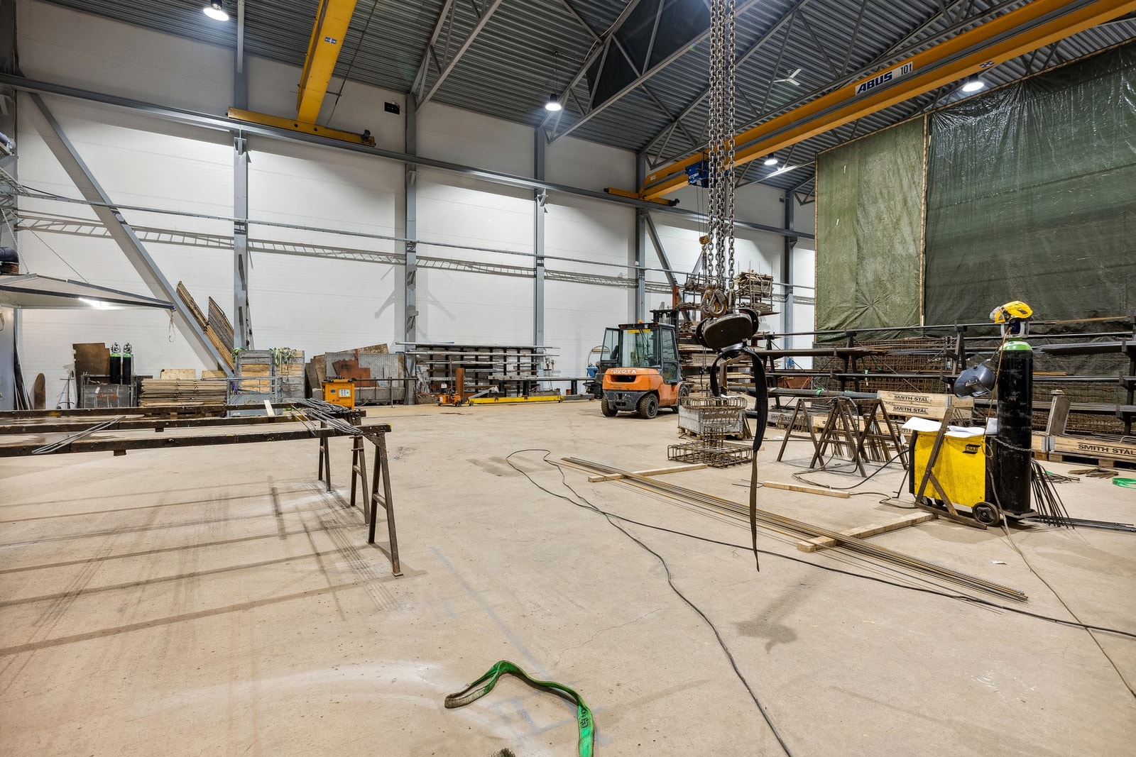 Verkstedhall Galleribilde