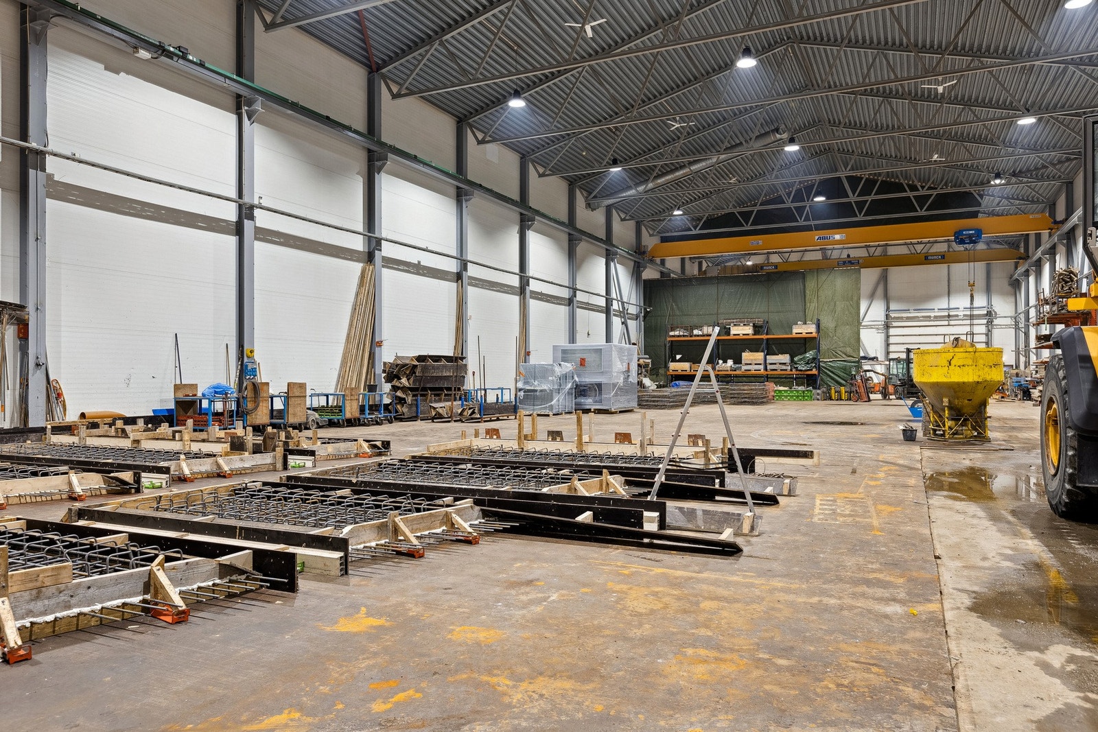 Verkstedhall Galleribilde