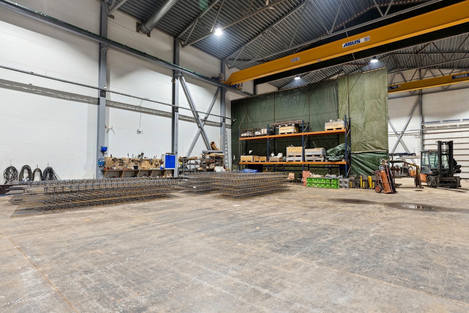 Verkstedhall Galleribilde