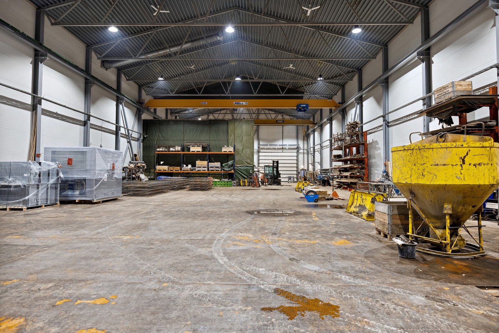 Verkstedhall Galleribilde