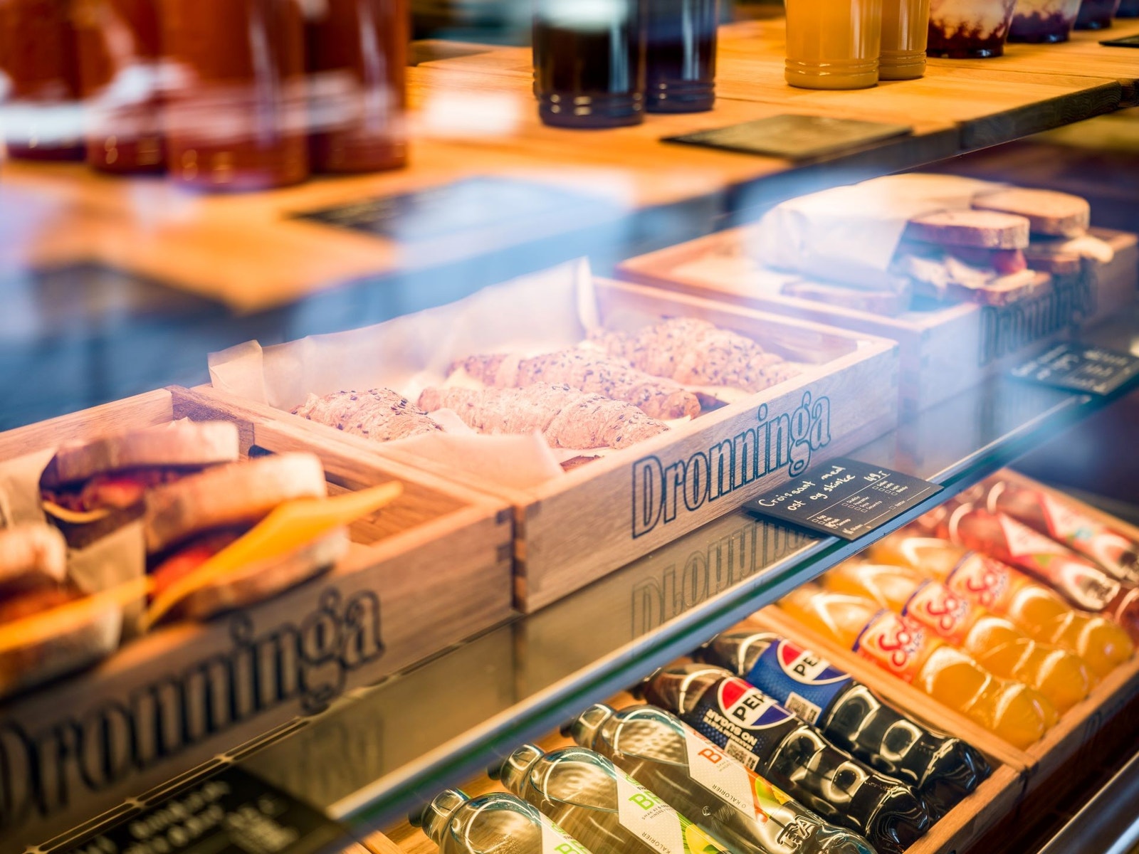 Dronninga kaffebar Galleribilde