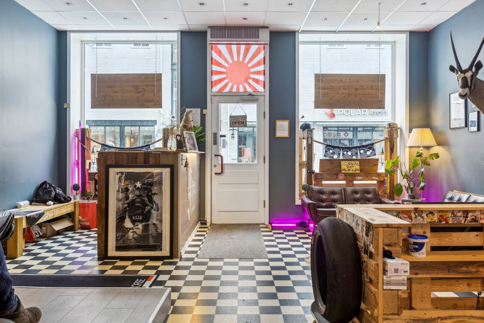 Butikklokalet, Strandgata 4 Galleribilde