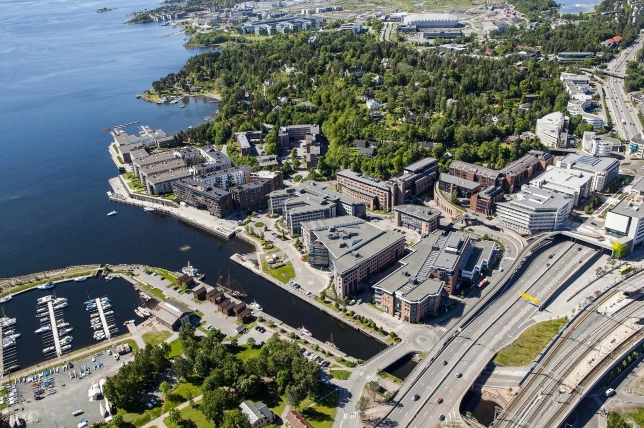 Strandveien 16-18. Galleribilde