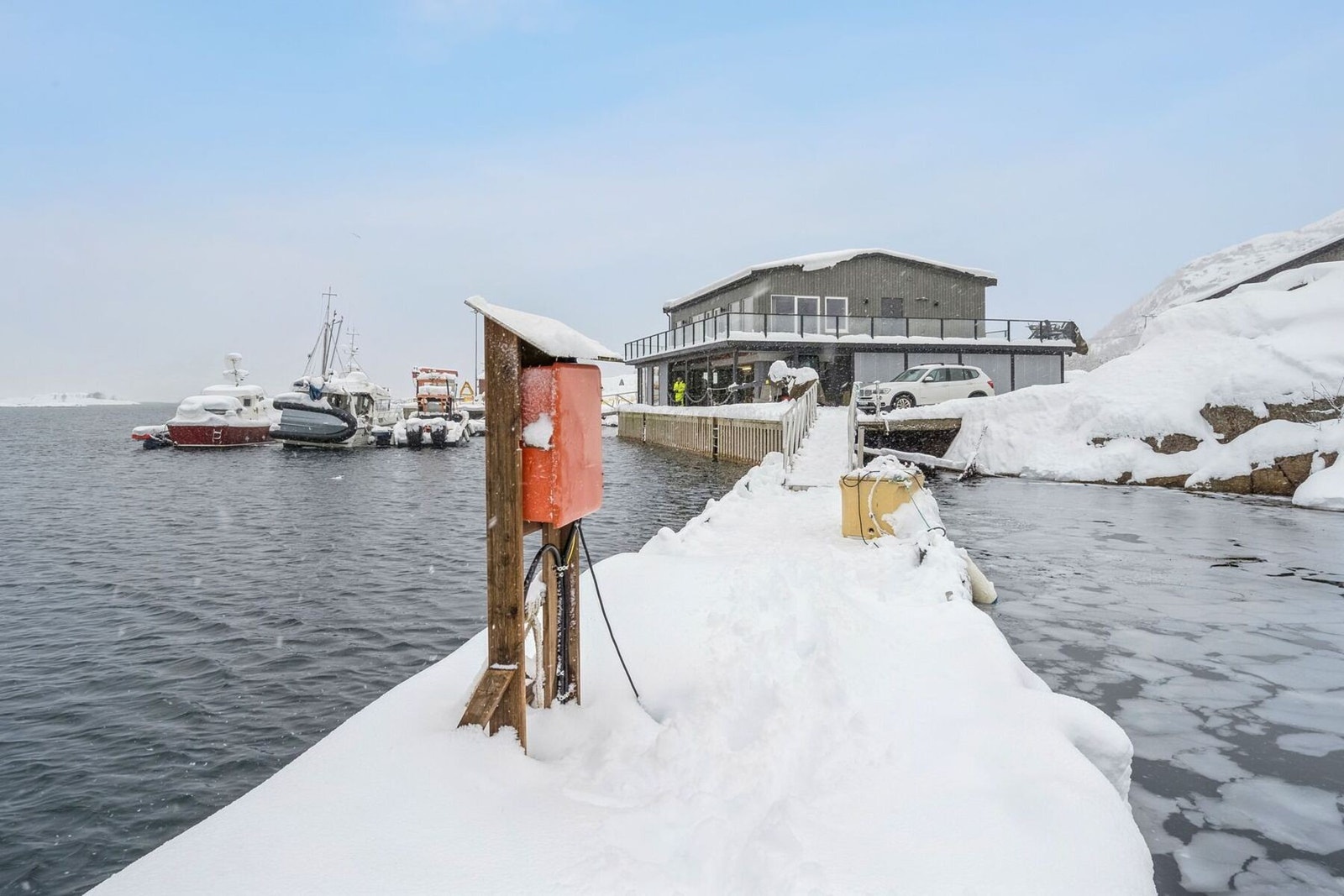 Flyteflytte med strømmuligheter. Galleribilde