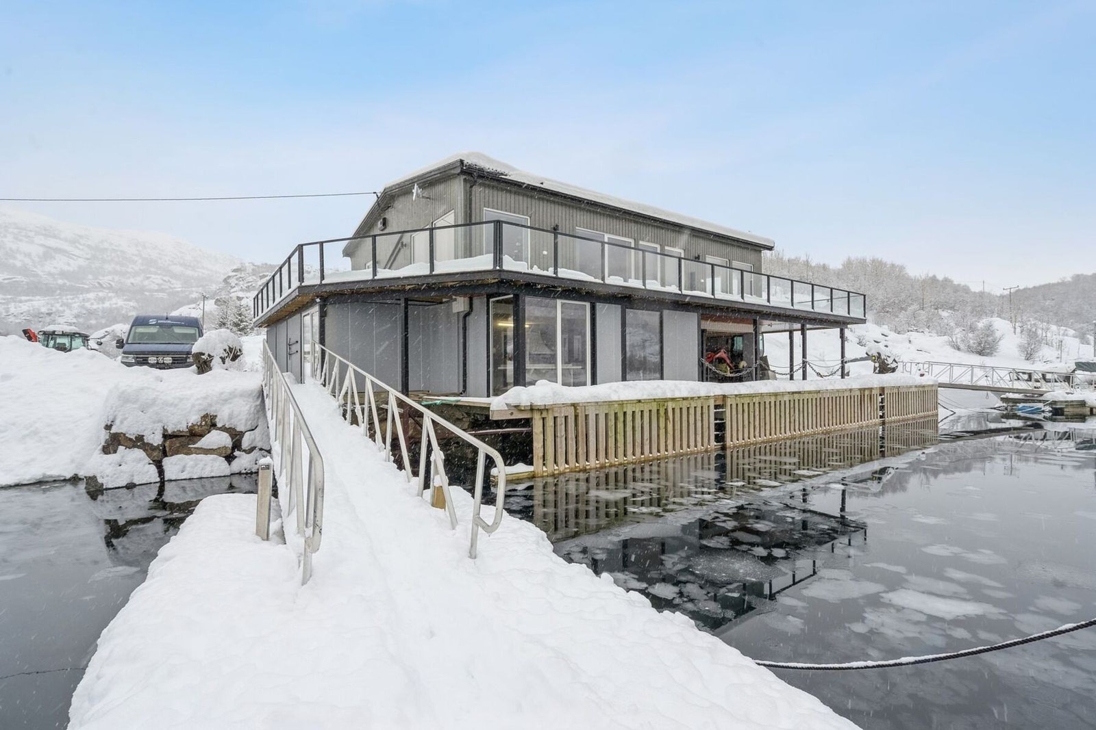 Velkommen til Digermulveien 570 Presentert av EiendomsMegler 1 næringseiendom. Galleribilde