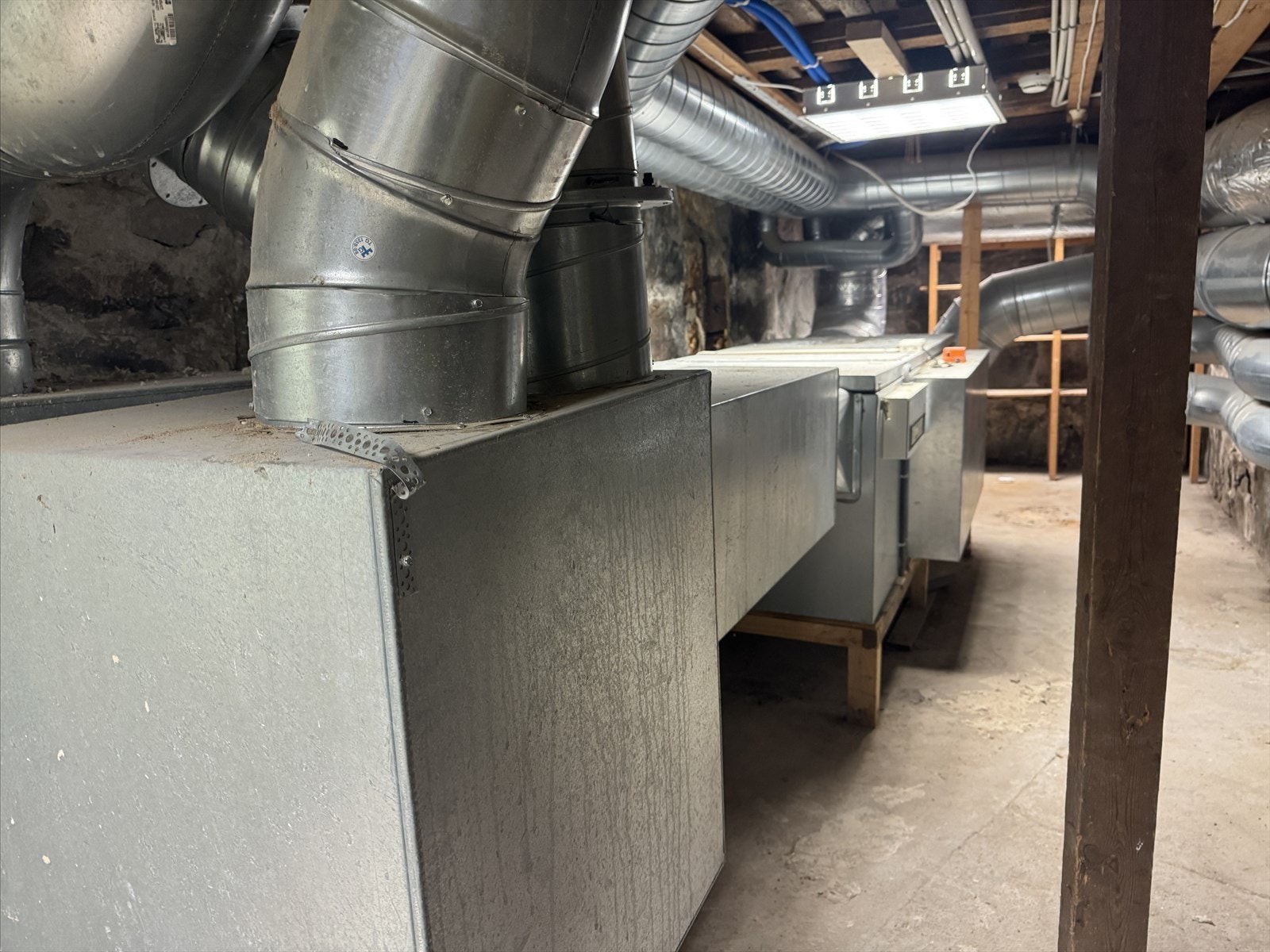 Ventilasjonsanlegg - ukjent tilstand Galleribilde