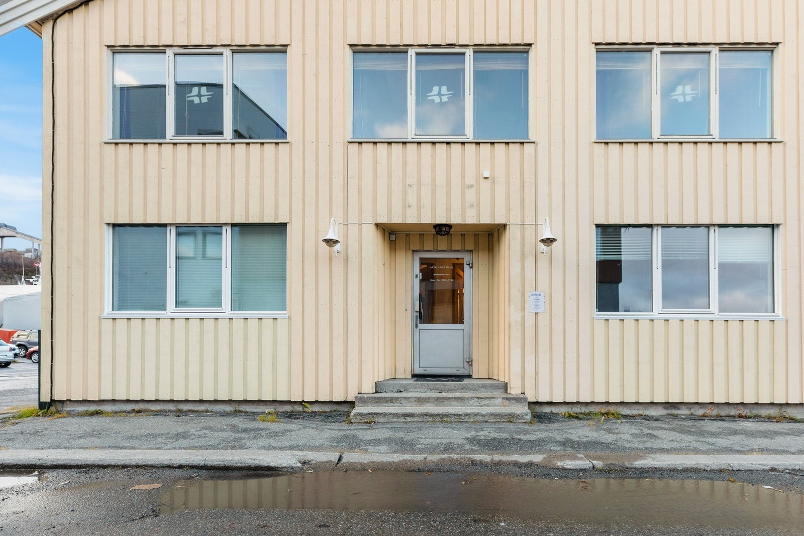 Inngang. Galleribilde