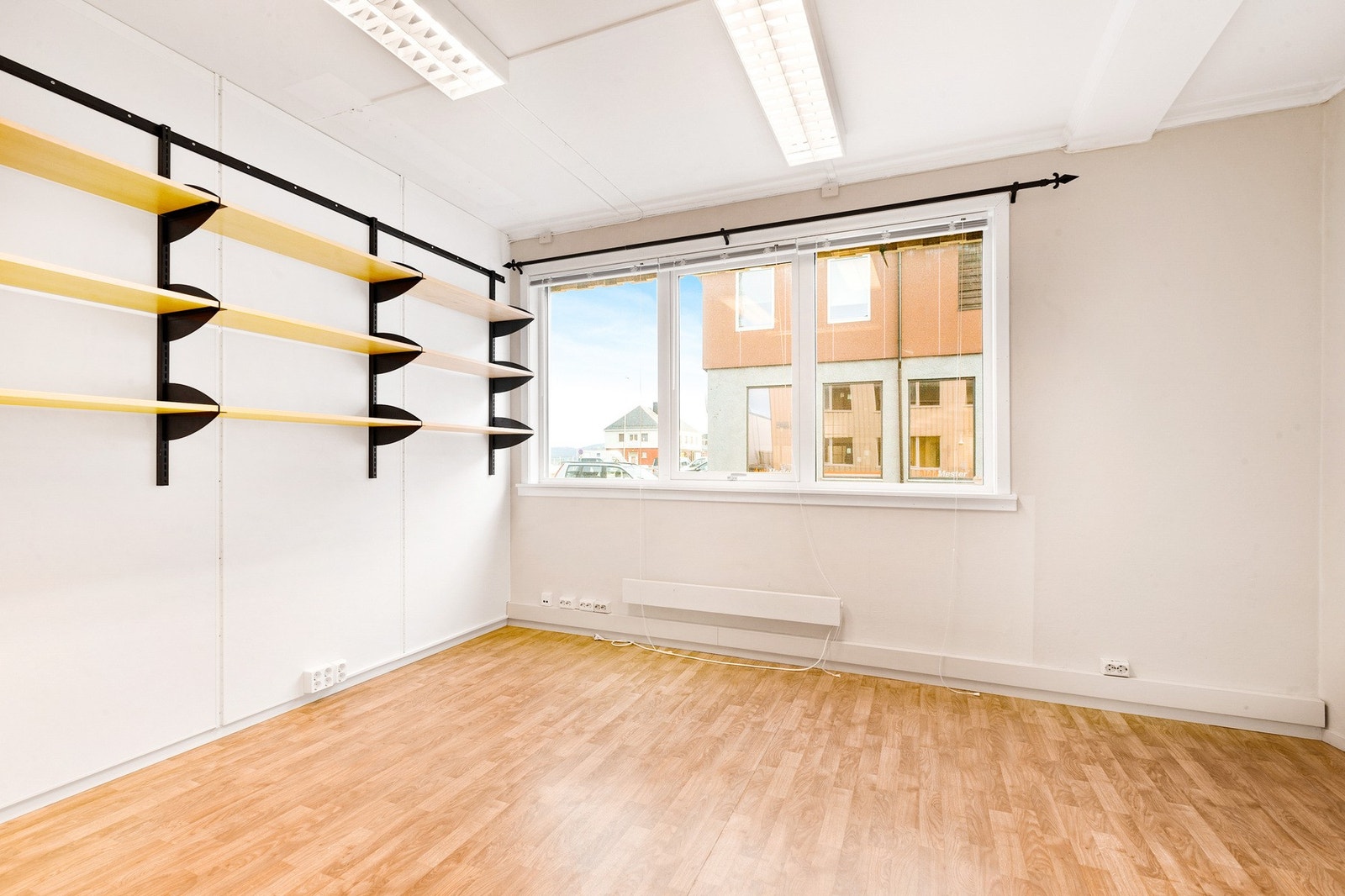 Kontor. Galleribilde