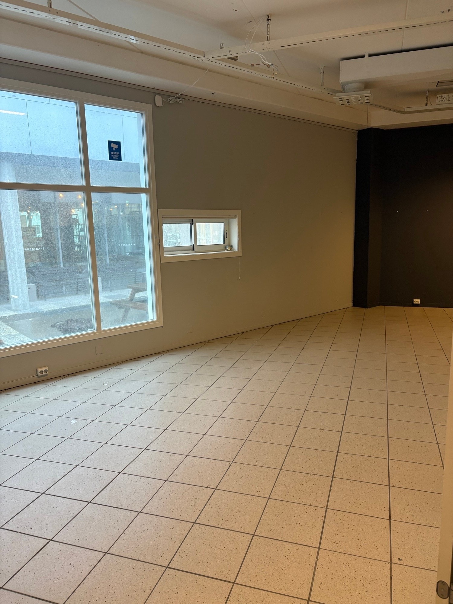 Disponibelt areal Galleribilde