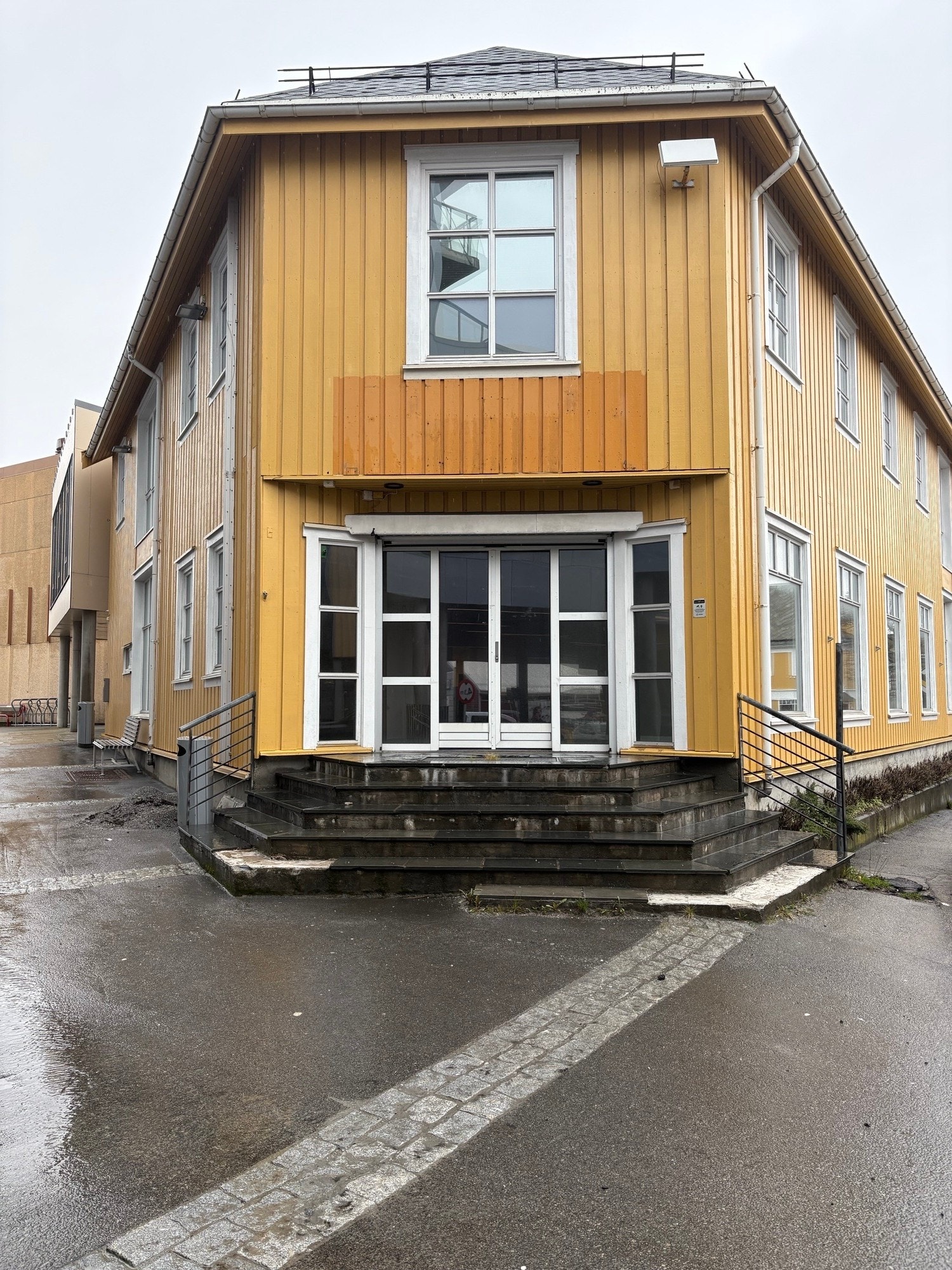 Inngangsparti Galleribilde