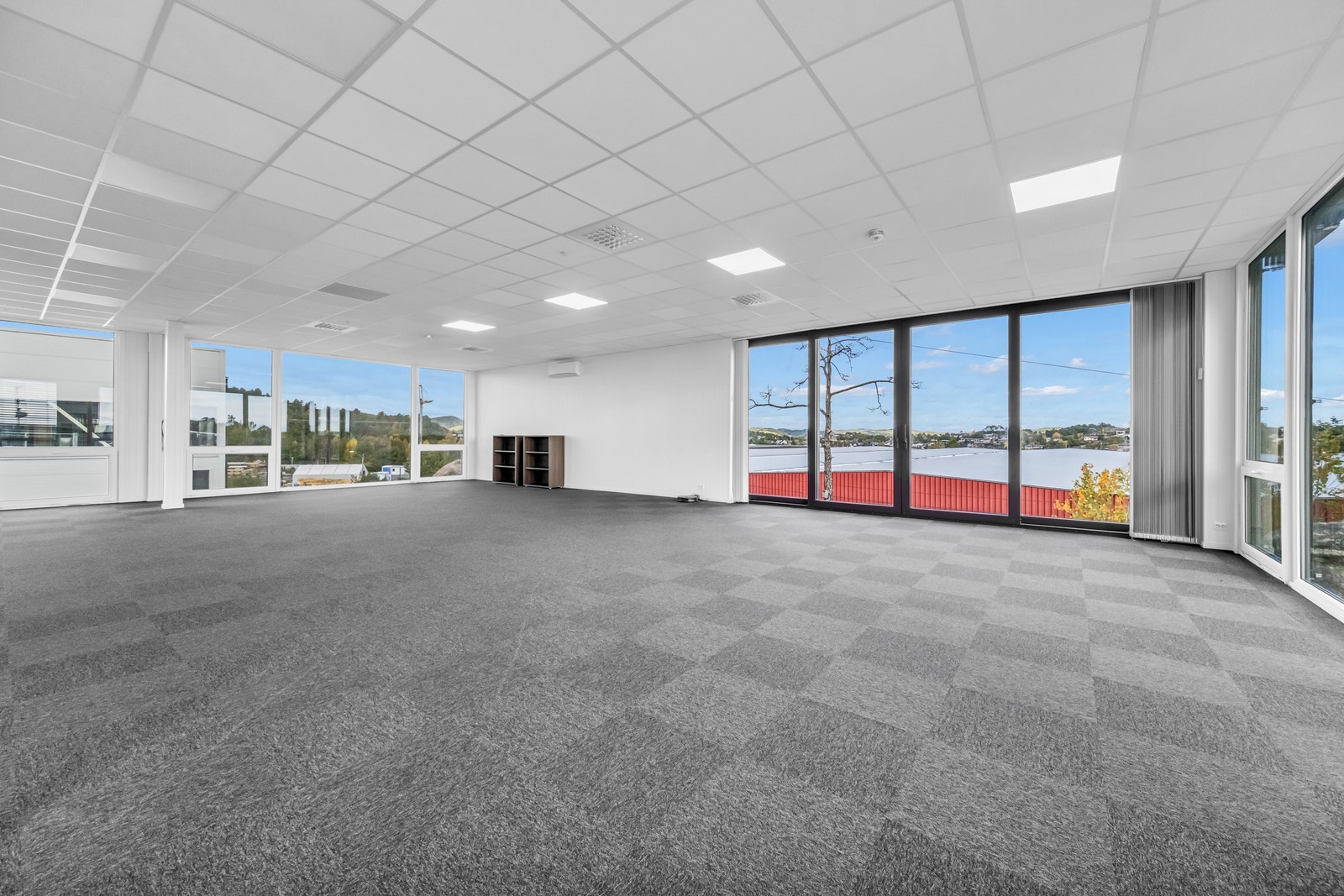 Åpent kontorlandskap. Galleribilde