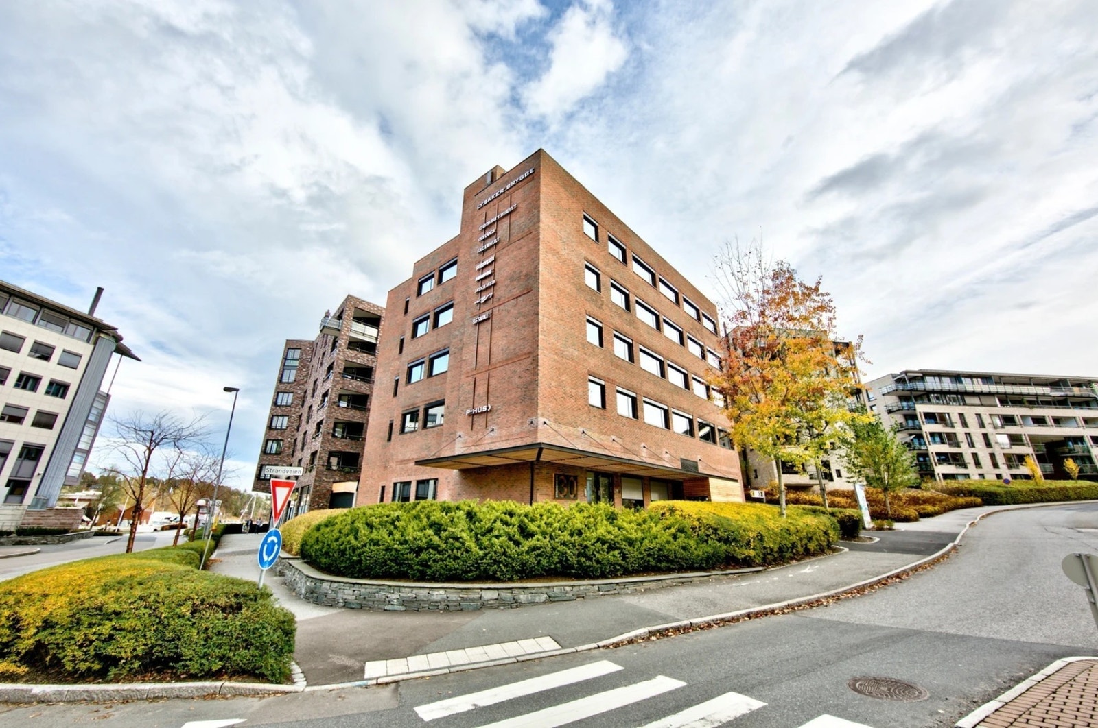 Strandveien 30. Galleribilde