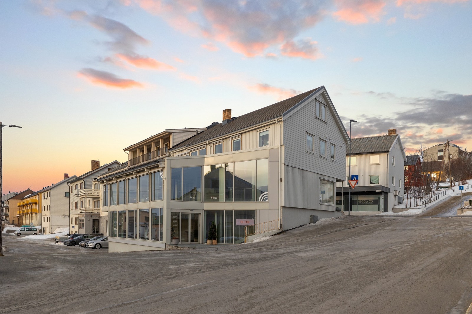 Havnegata 2 i Vadsø Sentrum. Galleribilde