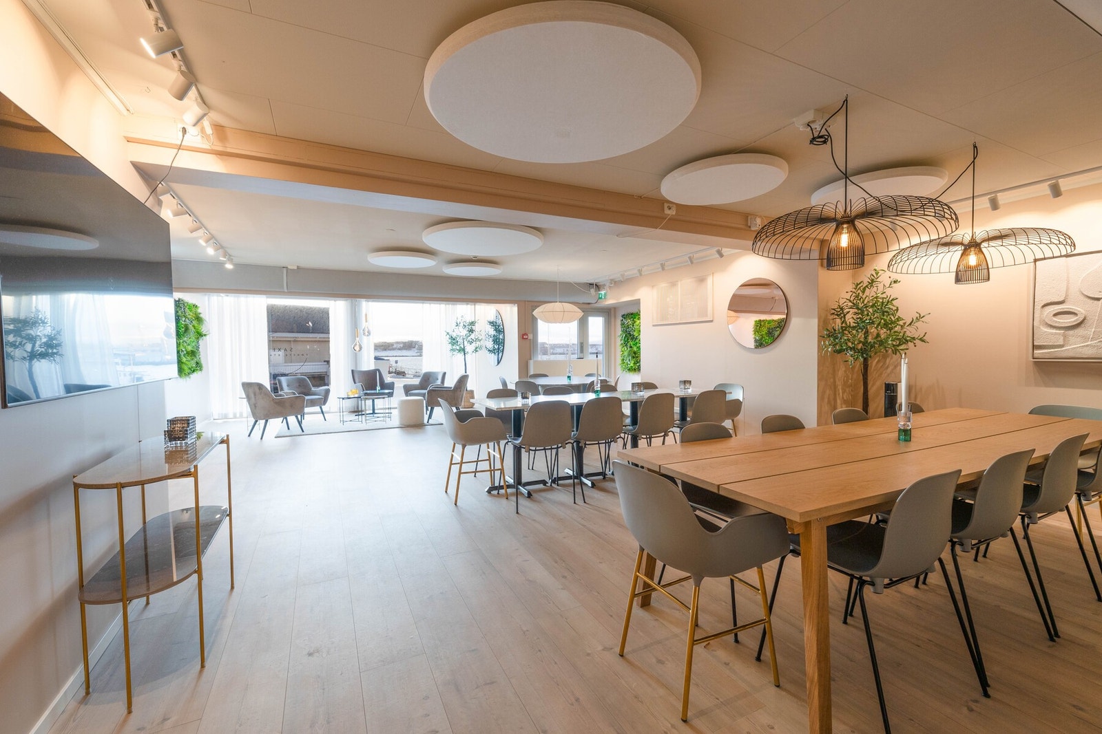 Areal som har vært utleie areal til festligheter og arrangement. Galleribilde