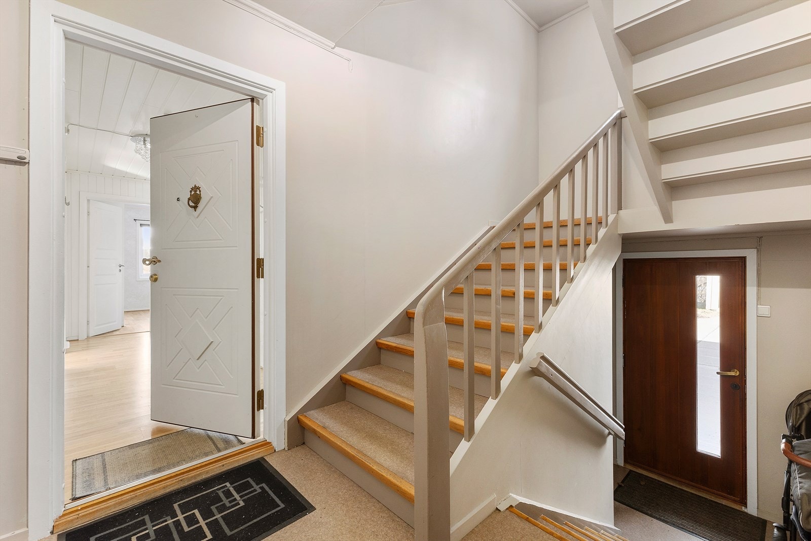 Felles trappegang. Galleribilde