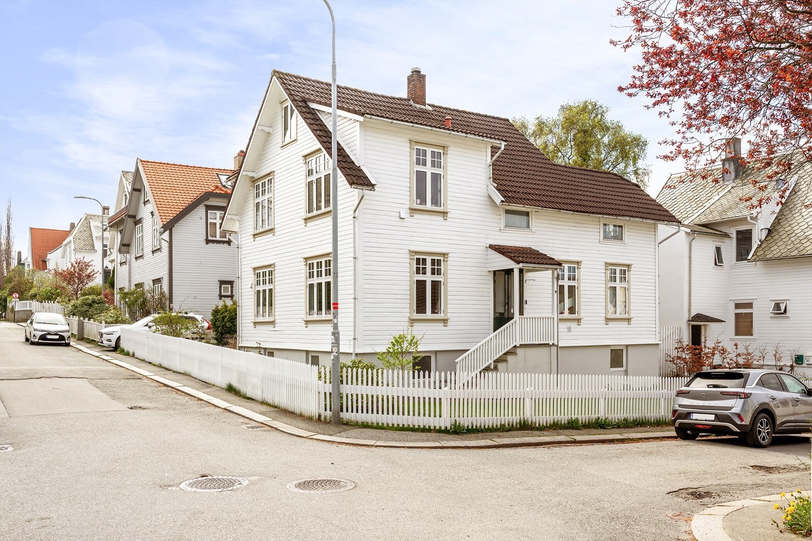 Det er to leiligheter i bygget. Galleribilde