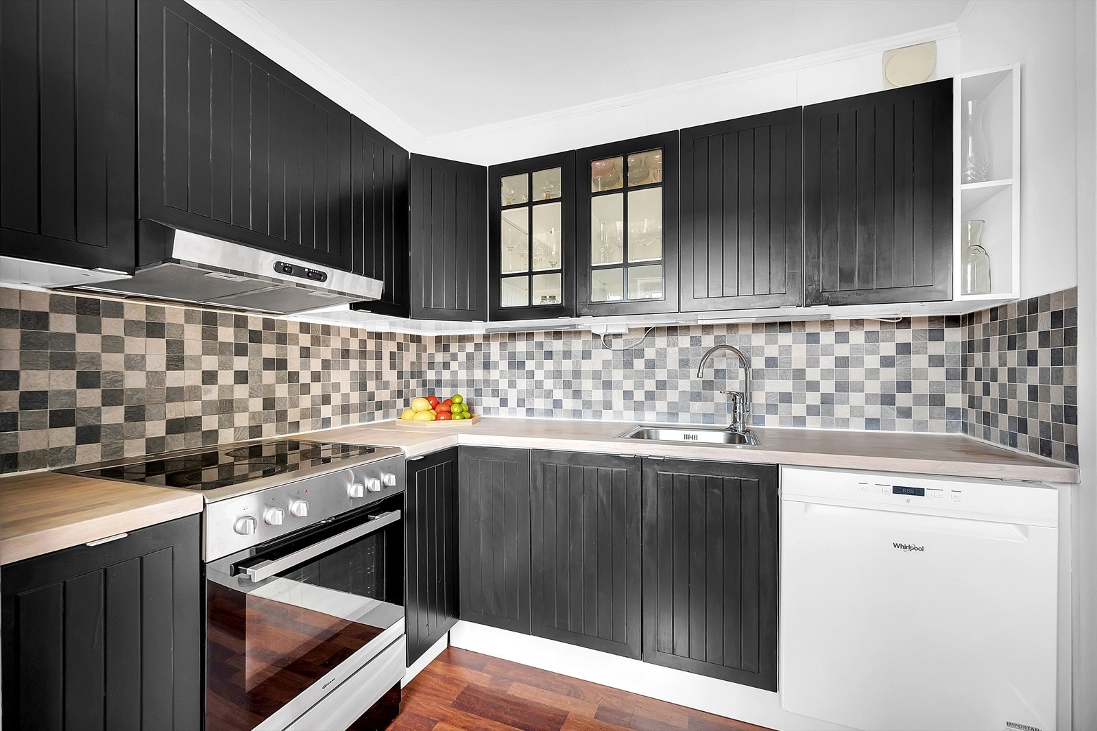 - Alle hvitevarene medfølger salget - Galleribilde