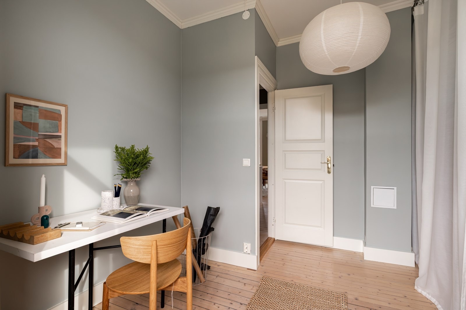 Leilighetens andre soverom har flere møbleringsmuligheter Galleribilde