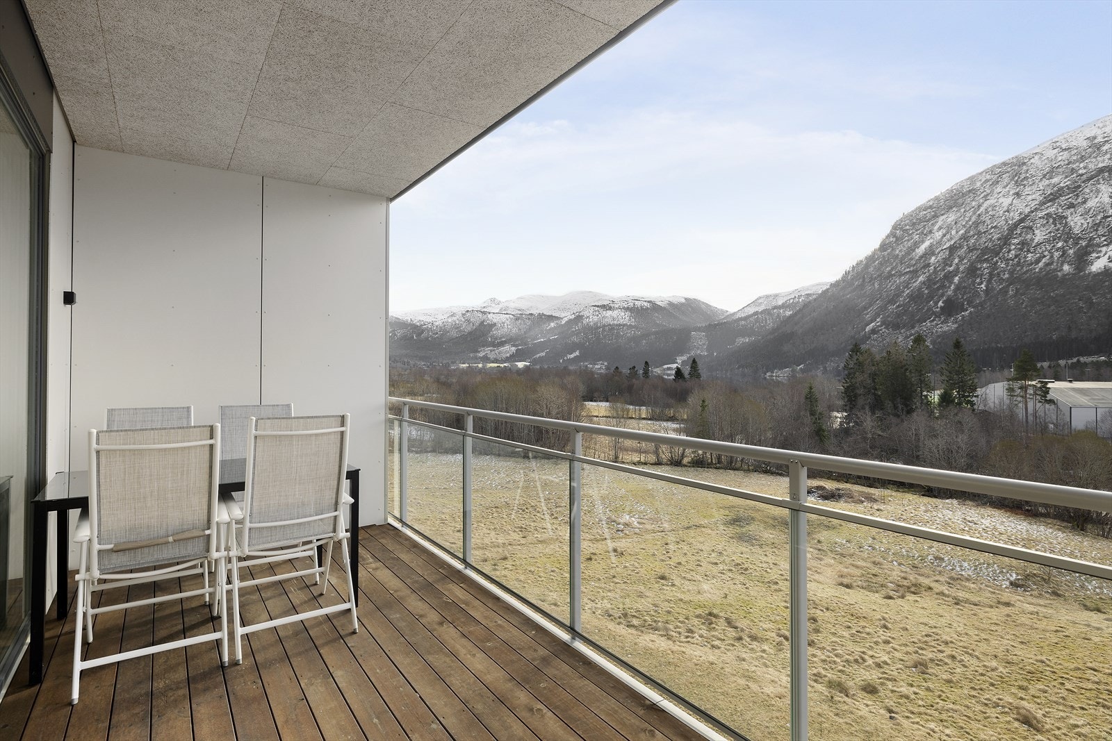 Overbygd og skjerma terrasse Galleribilde