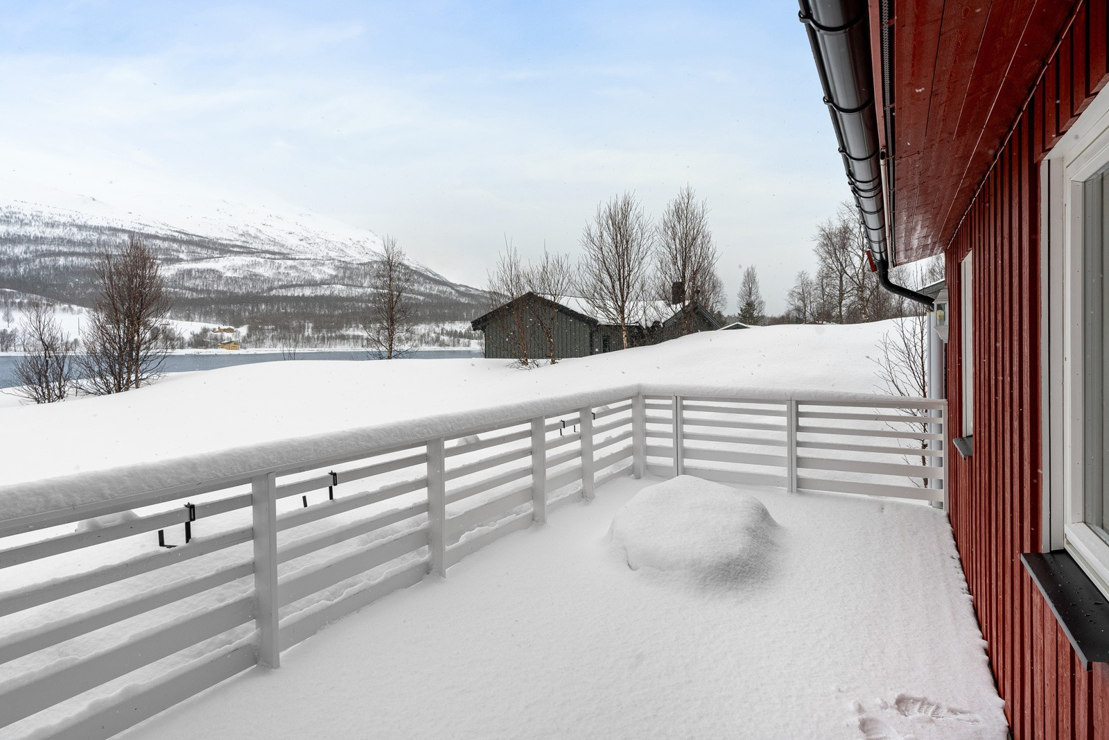Nydelig og naturskjønn beliggenhet