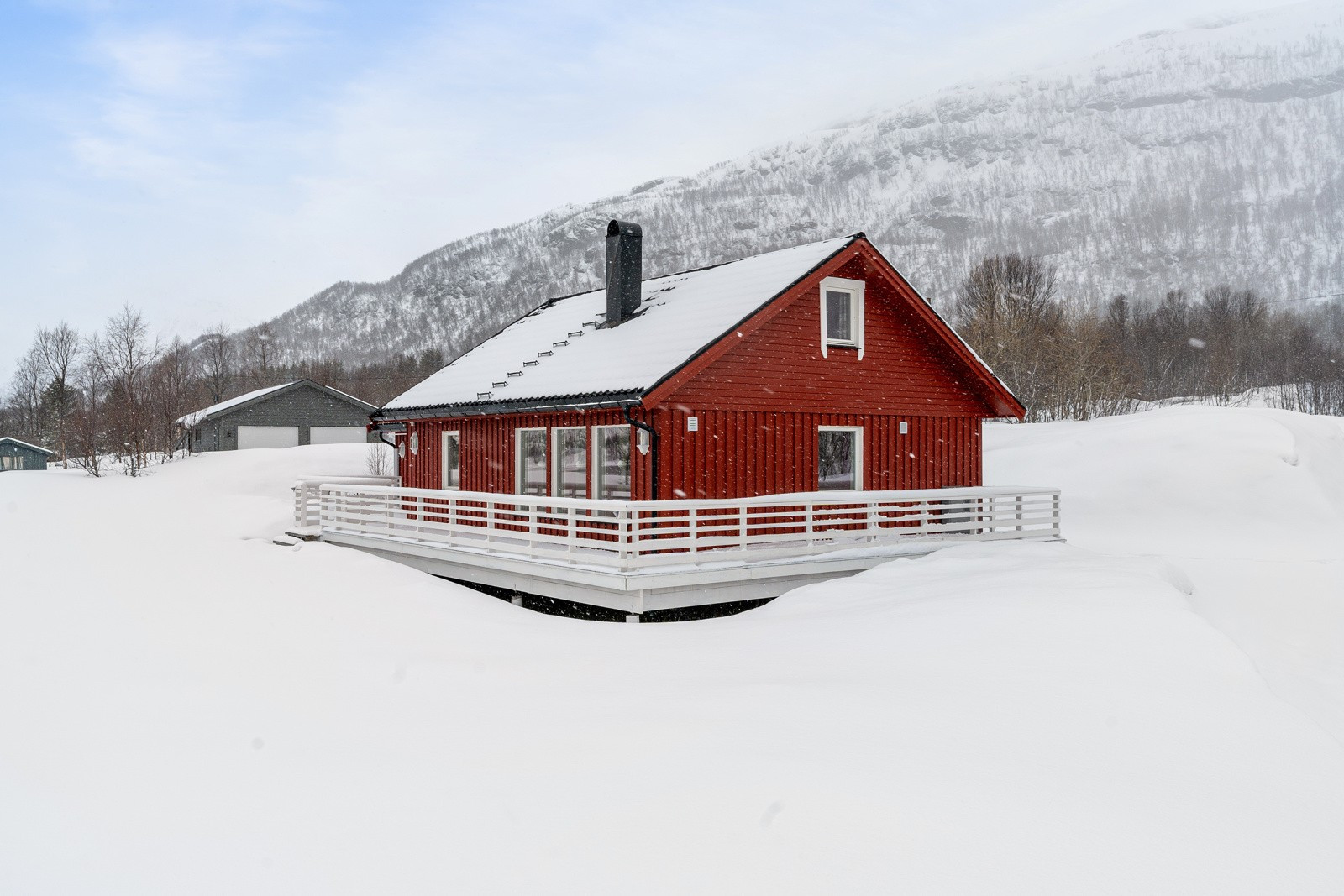 Velkommen til Sjøvassbotn 101 - Presentert av Sne Eiendomsmegling v/Jonas Bergersen!