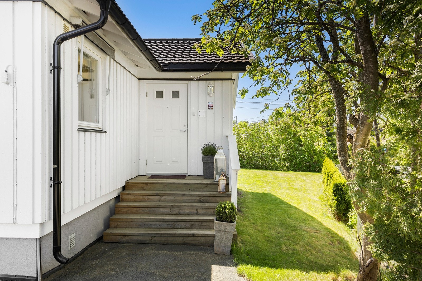 Velkommen til en råfin enebolig på populære Høybråten! Galleribilde