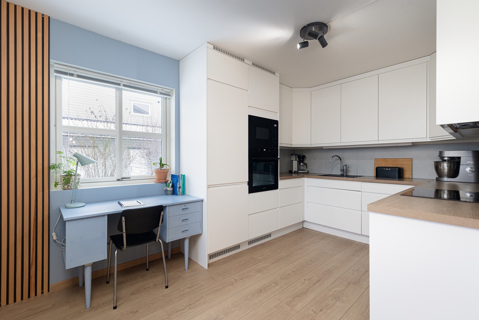 Epoq kjøkken med integrerte hvitevarer fra 2020/21. Galleribilde