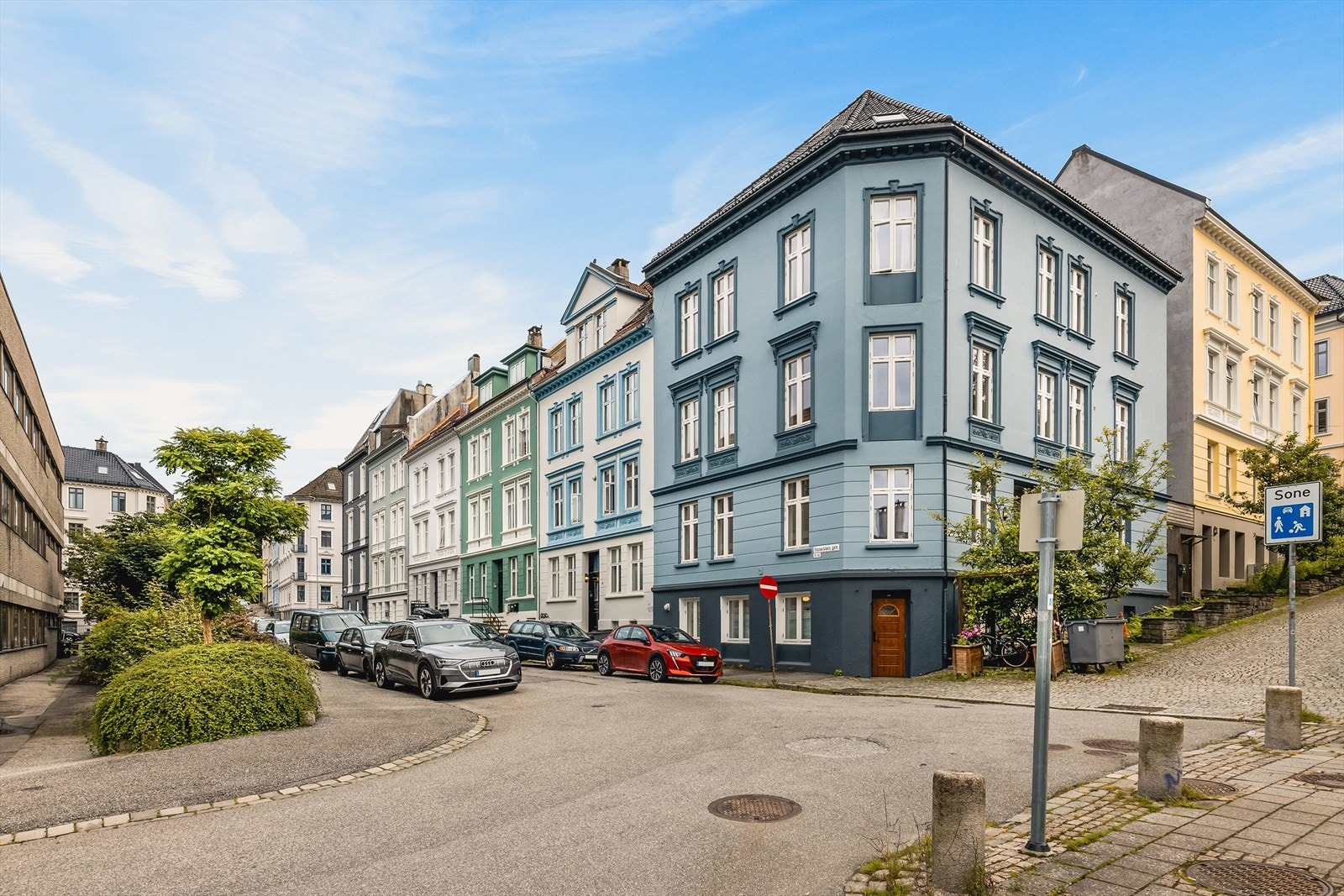 - Med svært attraktiv og sentral beliggenhet på Høyden i Bergen sentrum - Galleribilde