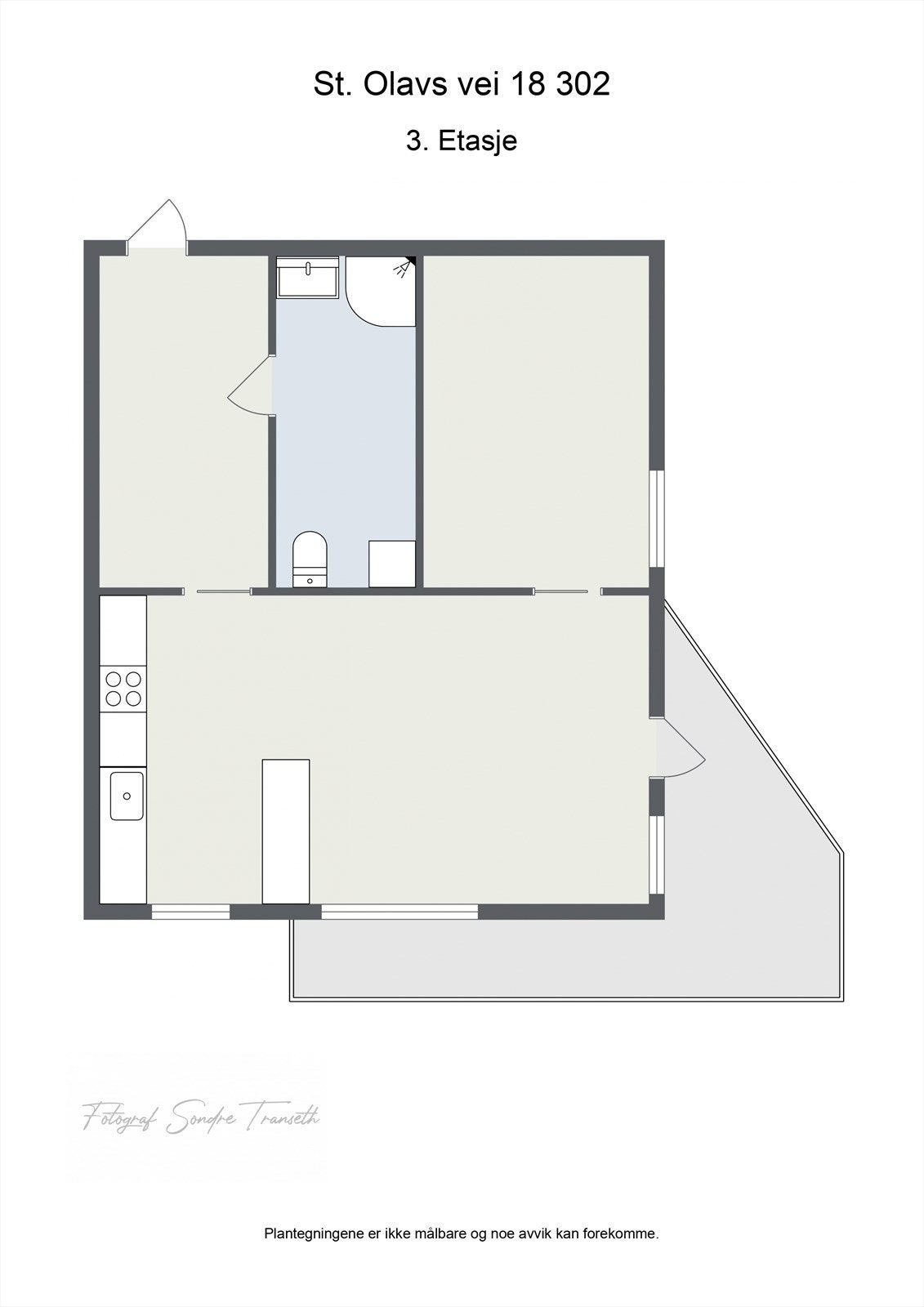 Planløsning 3.etg.: Entre/mellomgang, bad/vaskerom, åpen stue/kjøkkenløsning med tilkomst til balkong, samt soverom med fransk balkong.
I tillegg medfølger det en bod i byggets underetg. Galleribilde