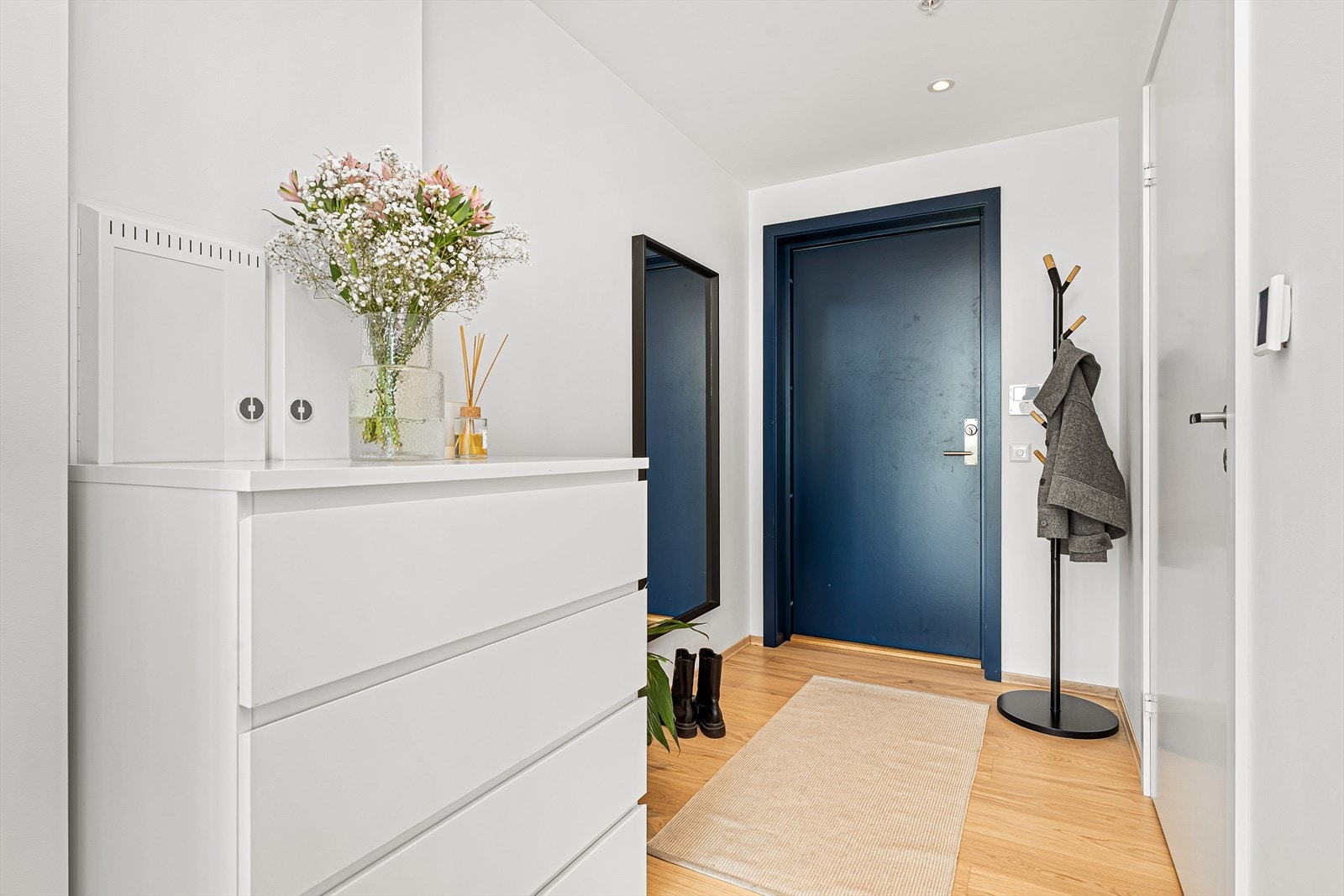 Flytte inn her? Husk å melde deg på visning! Vi sees! Galleribilde